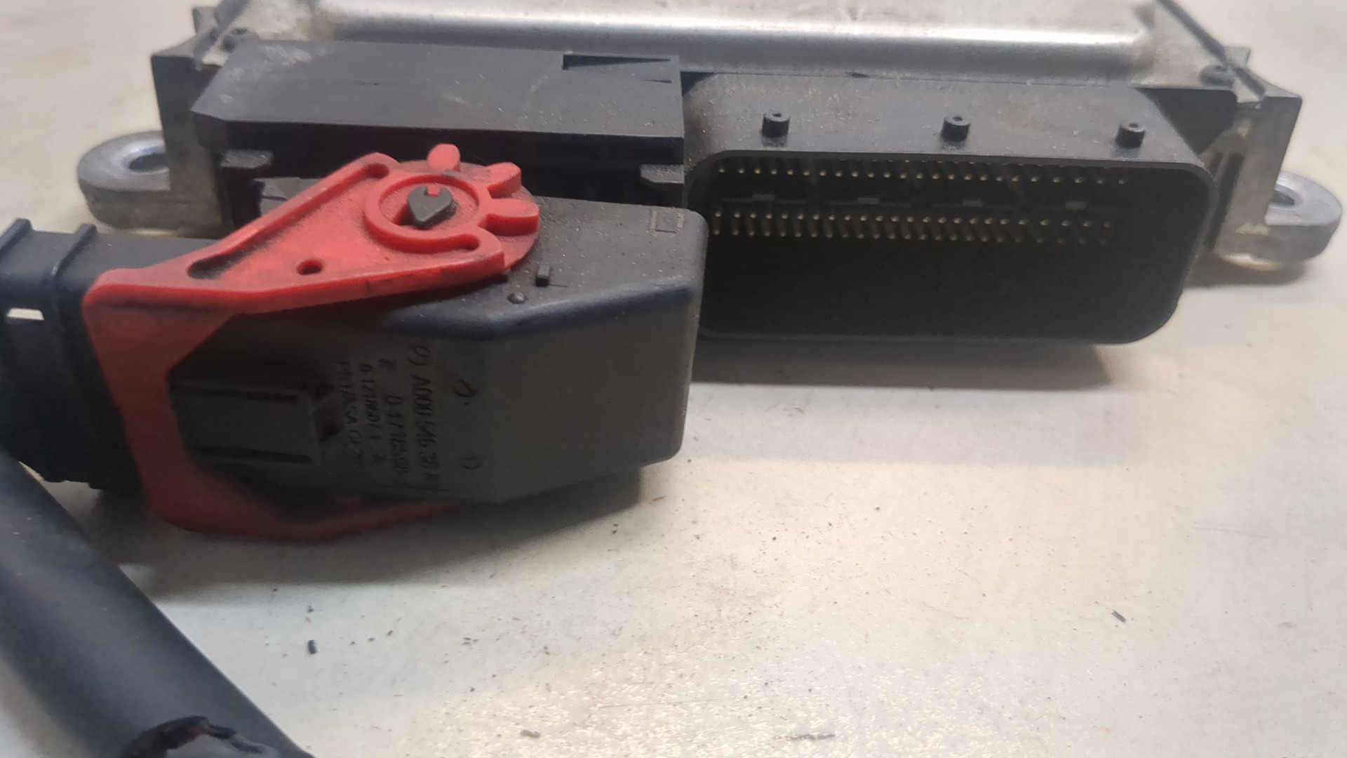 Блок управления двигателем