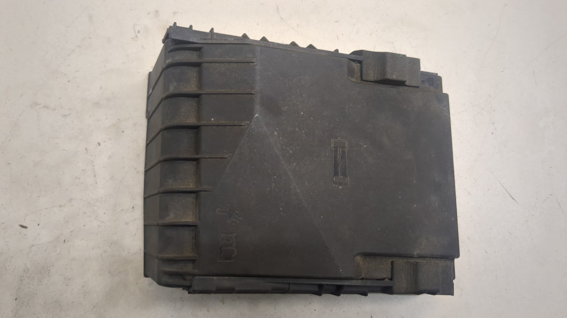 Корпус блока предохранителей