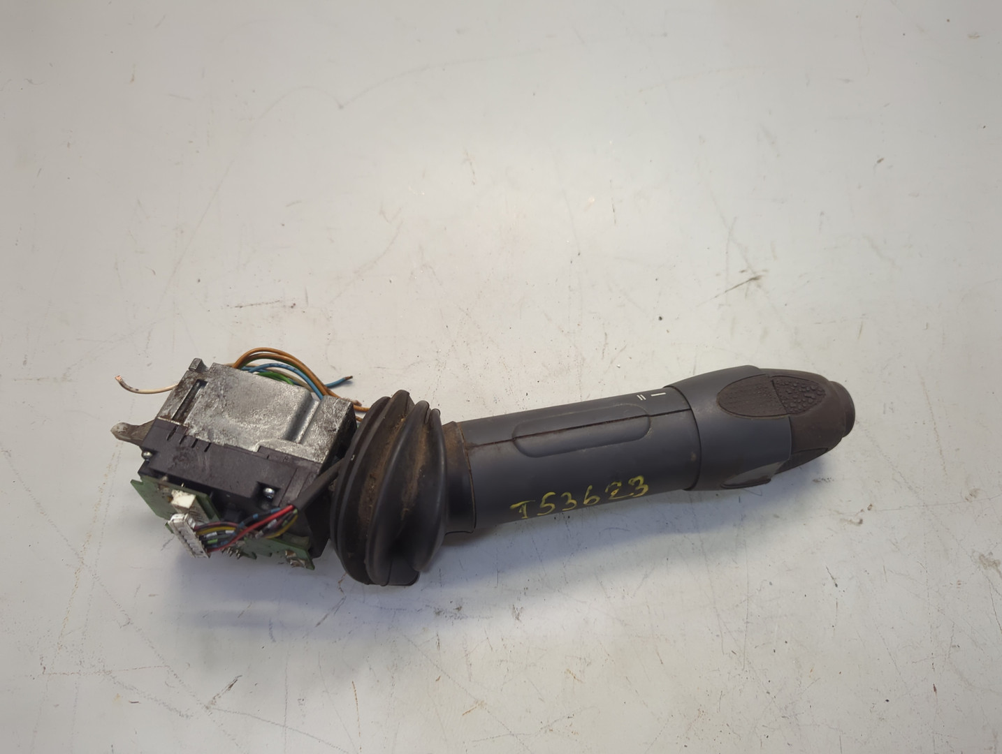 Переключатель подрулевой