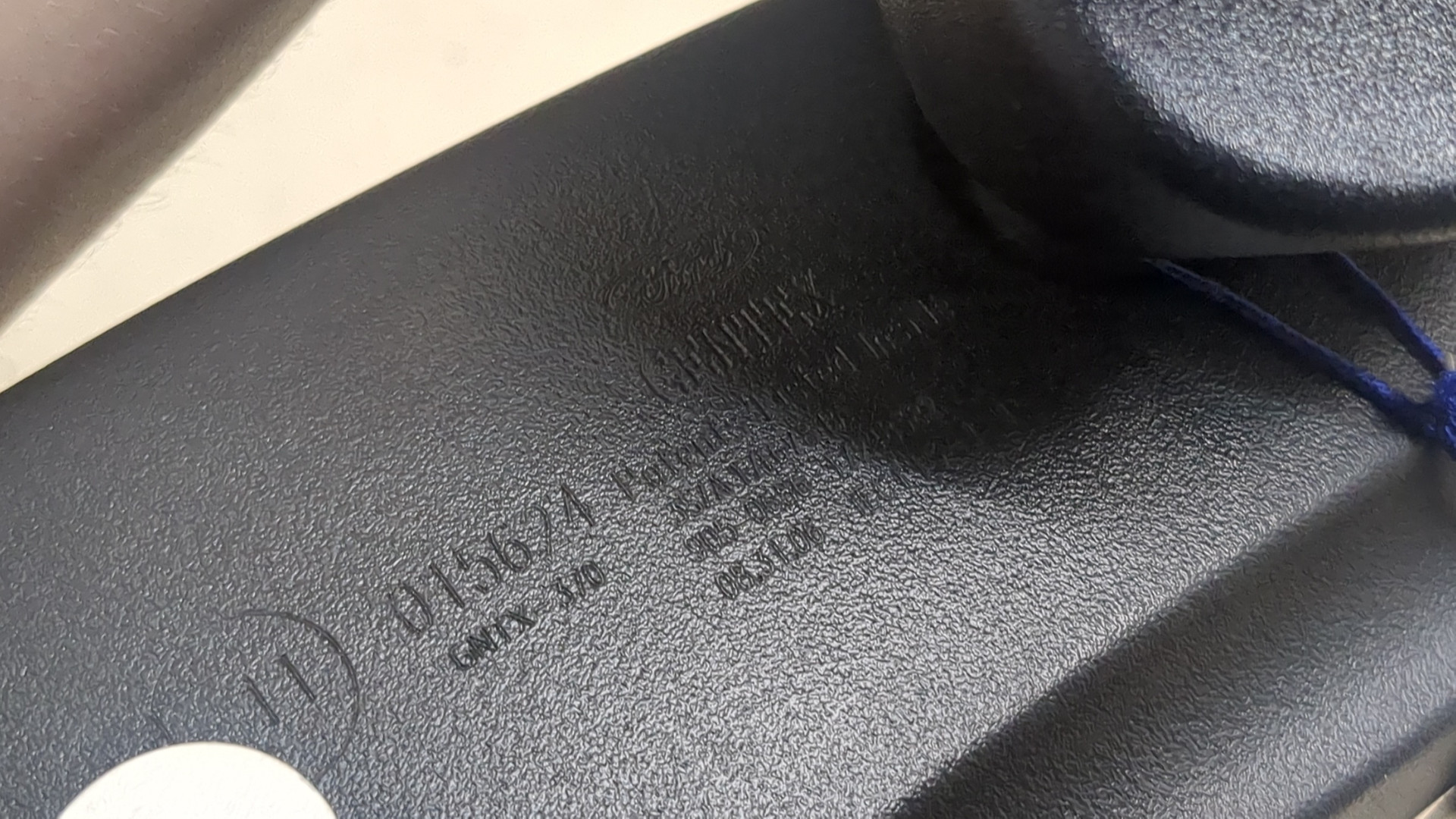 Зеркало заднего вида