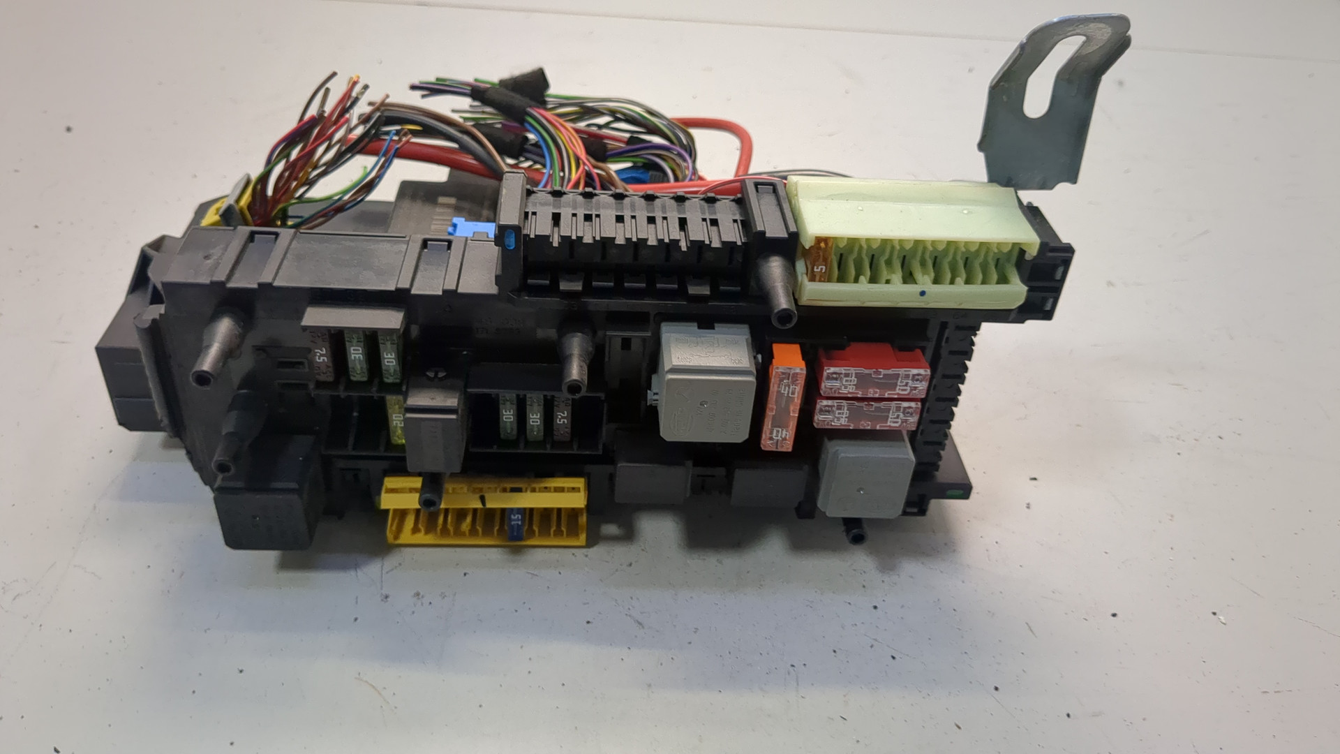 Блок предохранителей