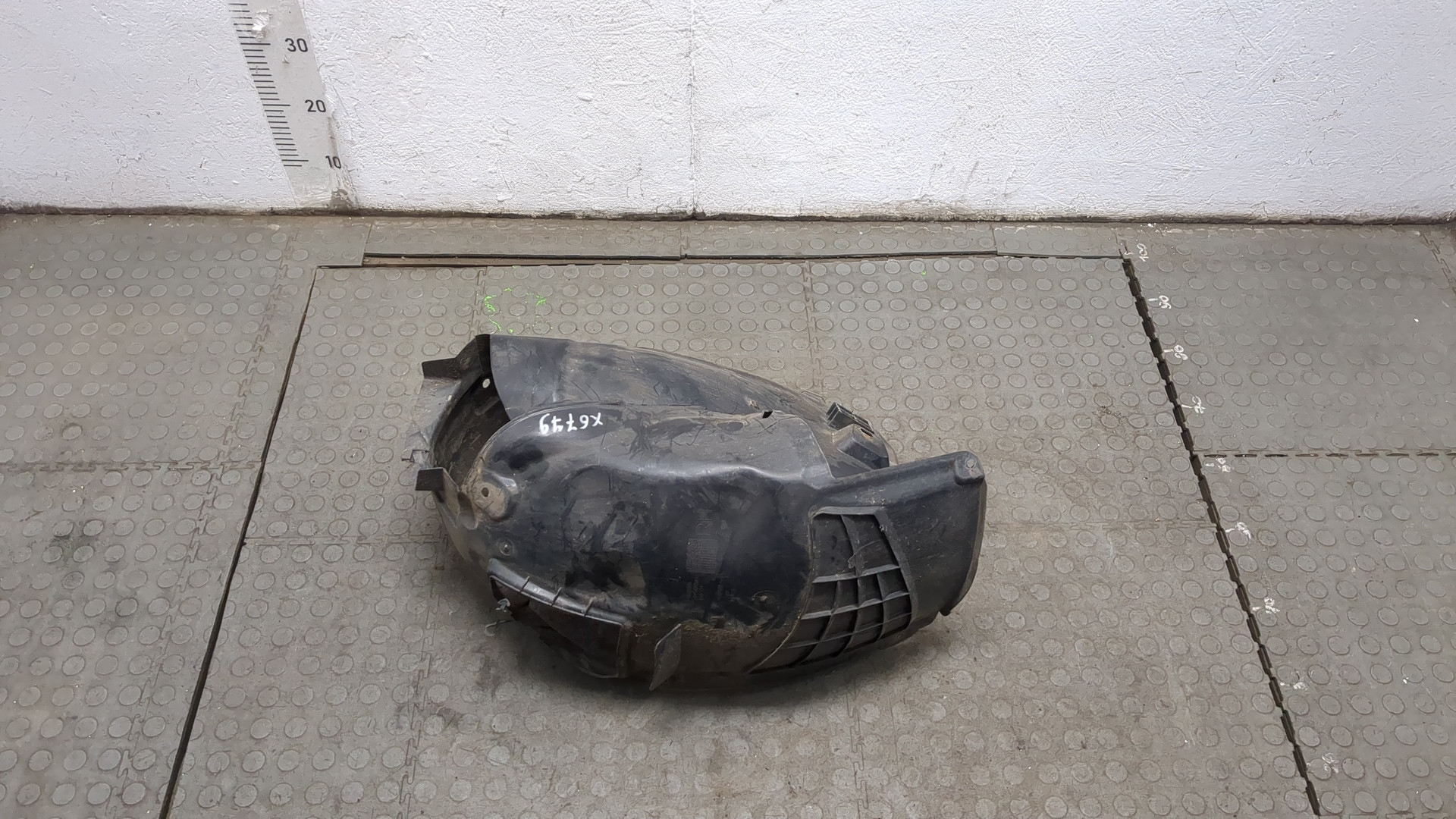 Локер передний правый