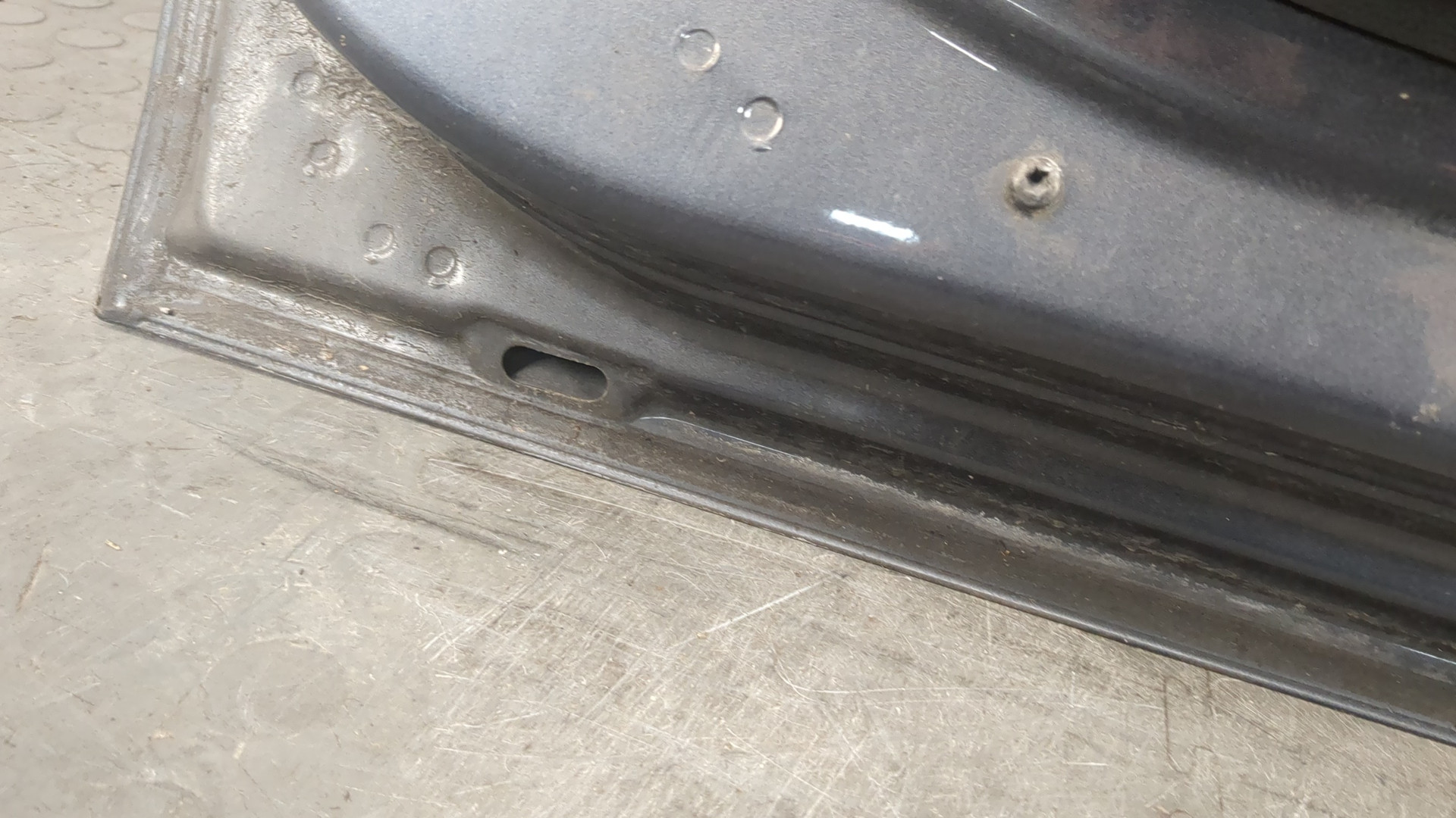 Дверь передняя левая