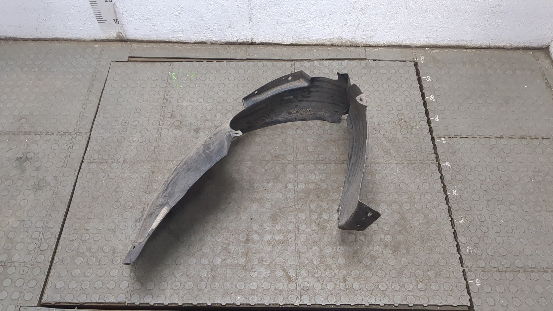 Локер передний левый