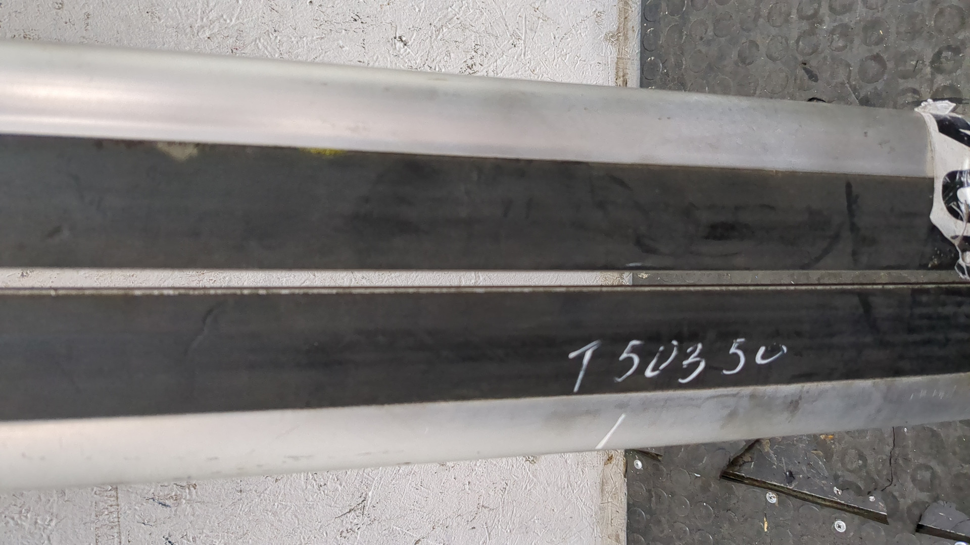 Рейлинги (релинг) к-кт (планки на крышу)