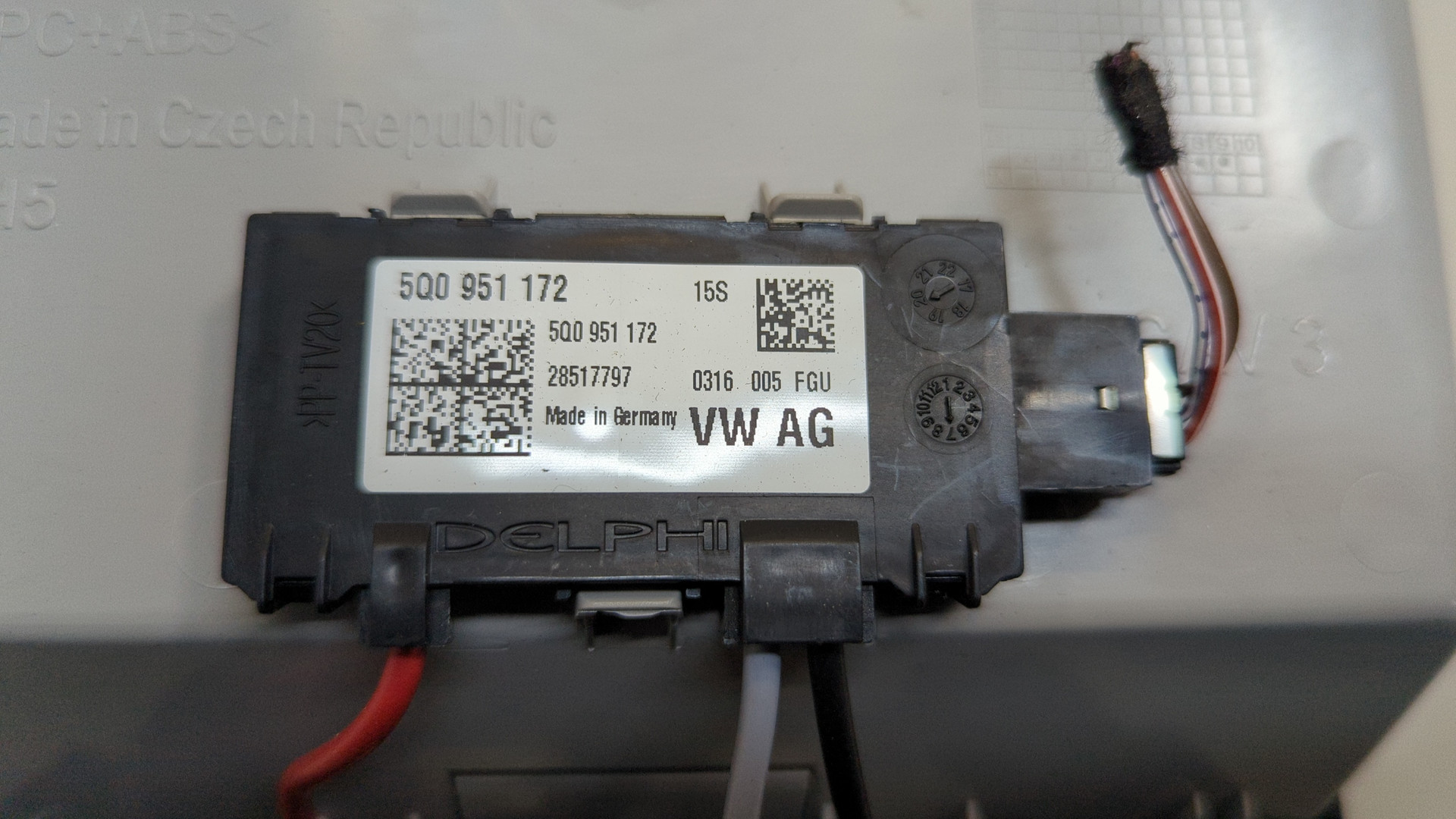 Плафон салонный