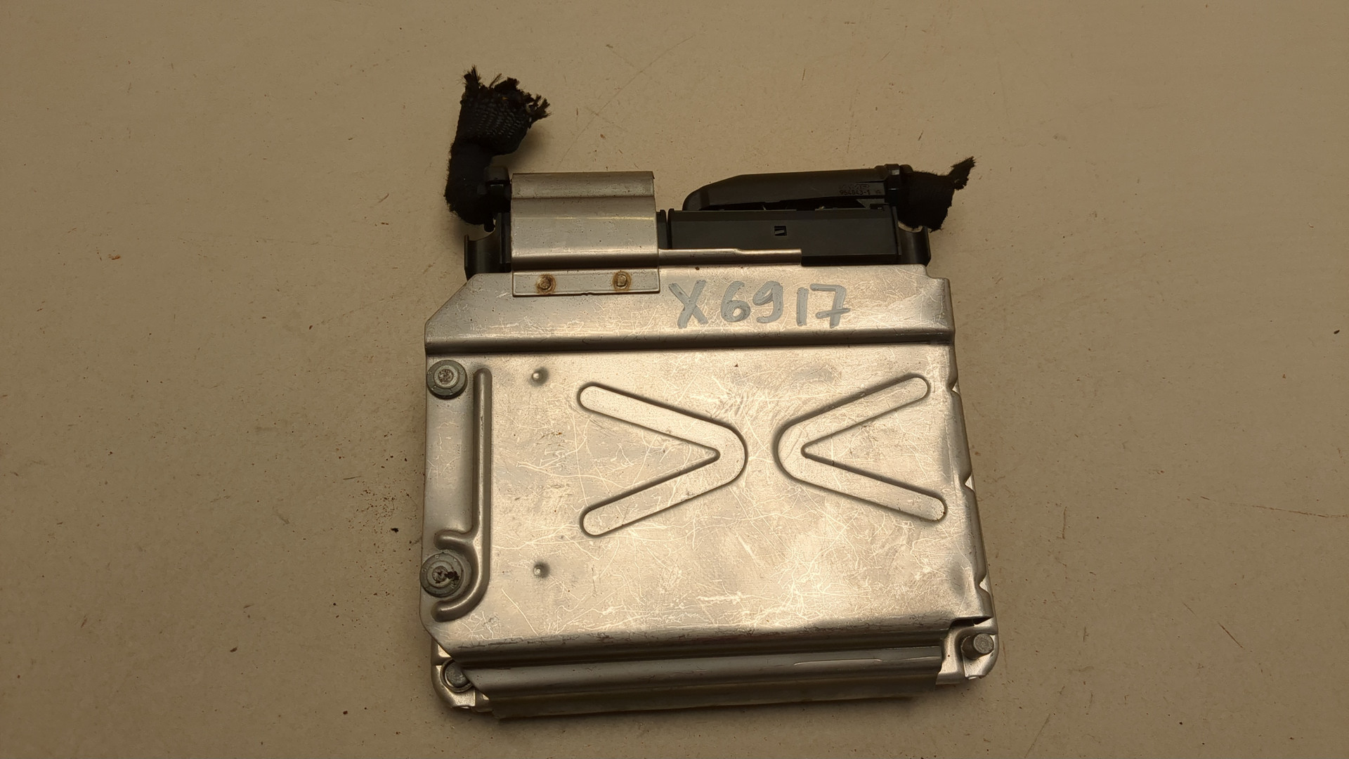 Блок управления двигателем