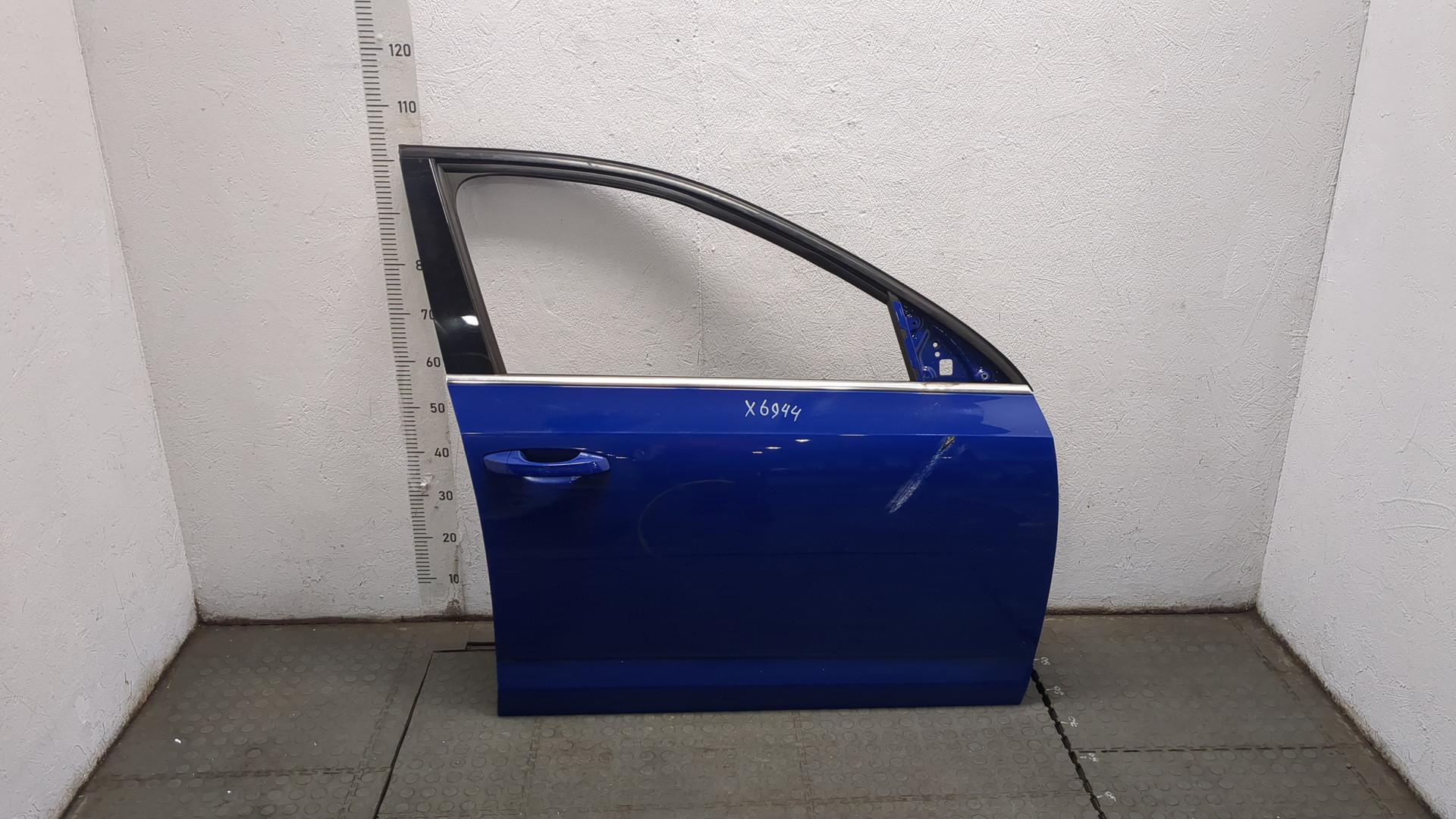 Дверь передняя правая