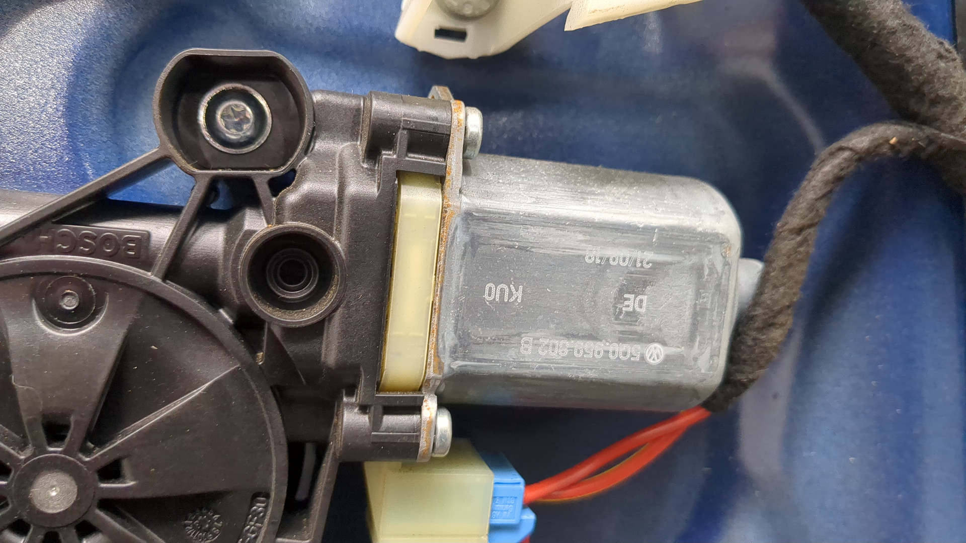 Дверь передняя правая