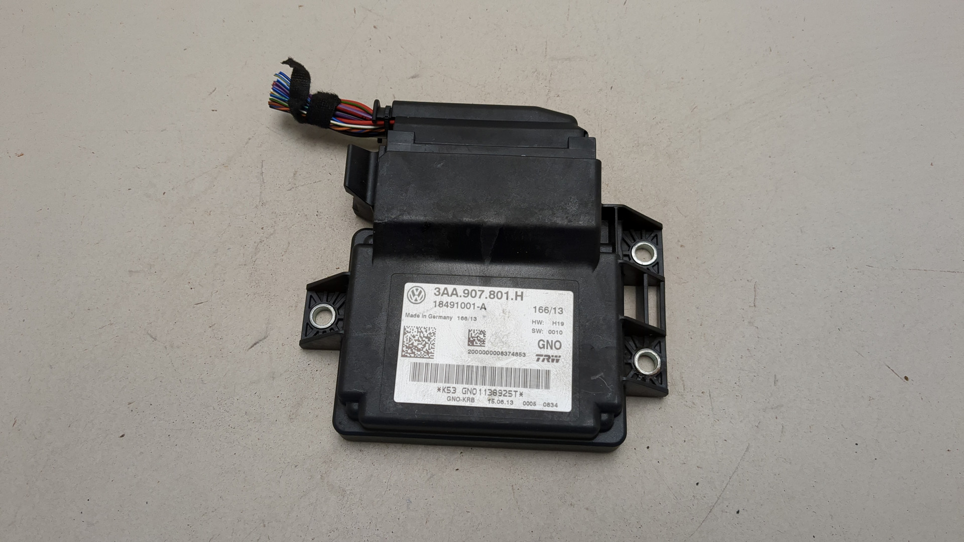 Блок управления парковочным тормозом