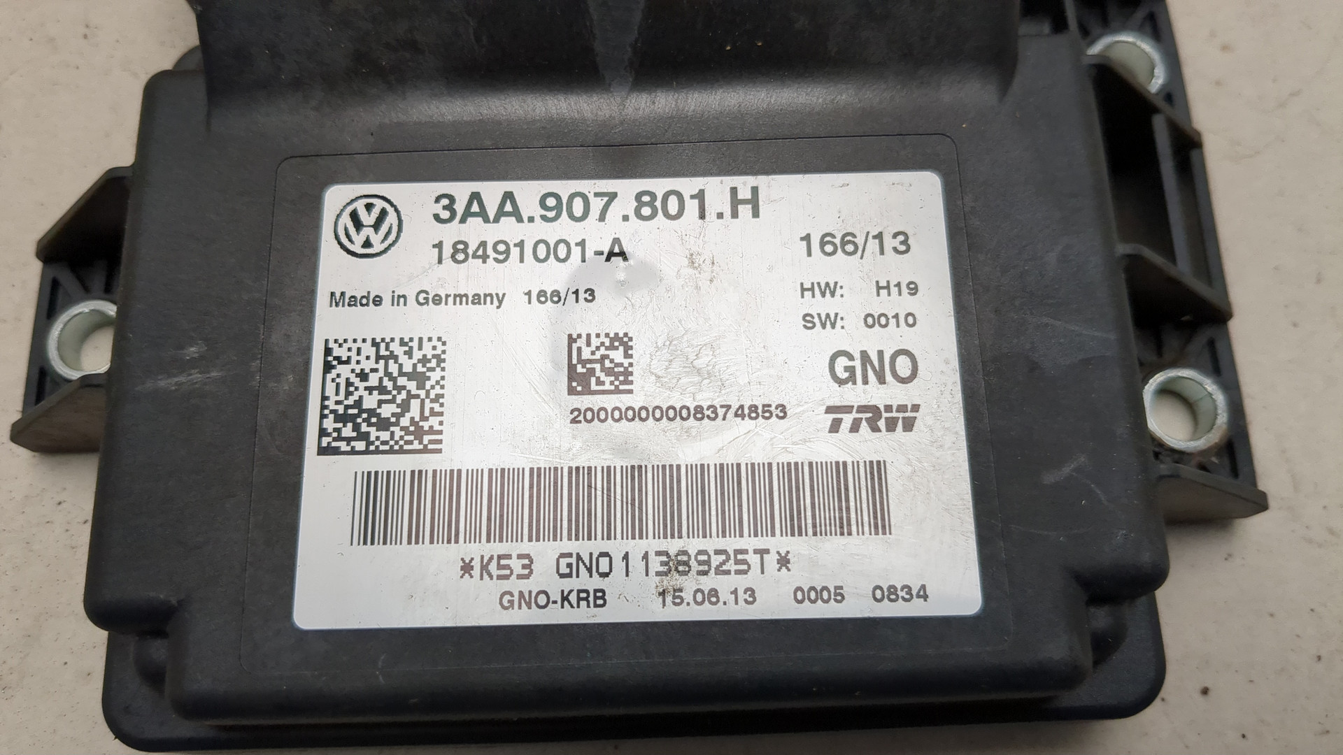 Блок управления парковочным тормозом