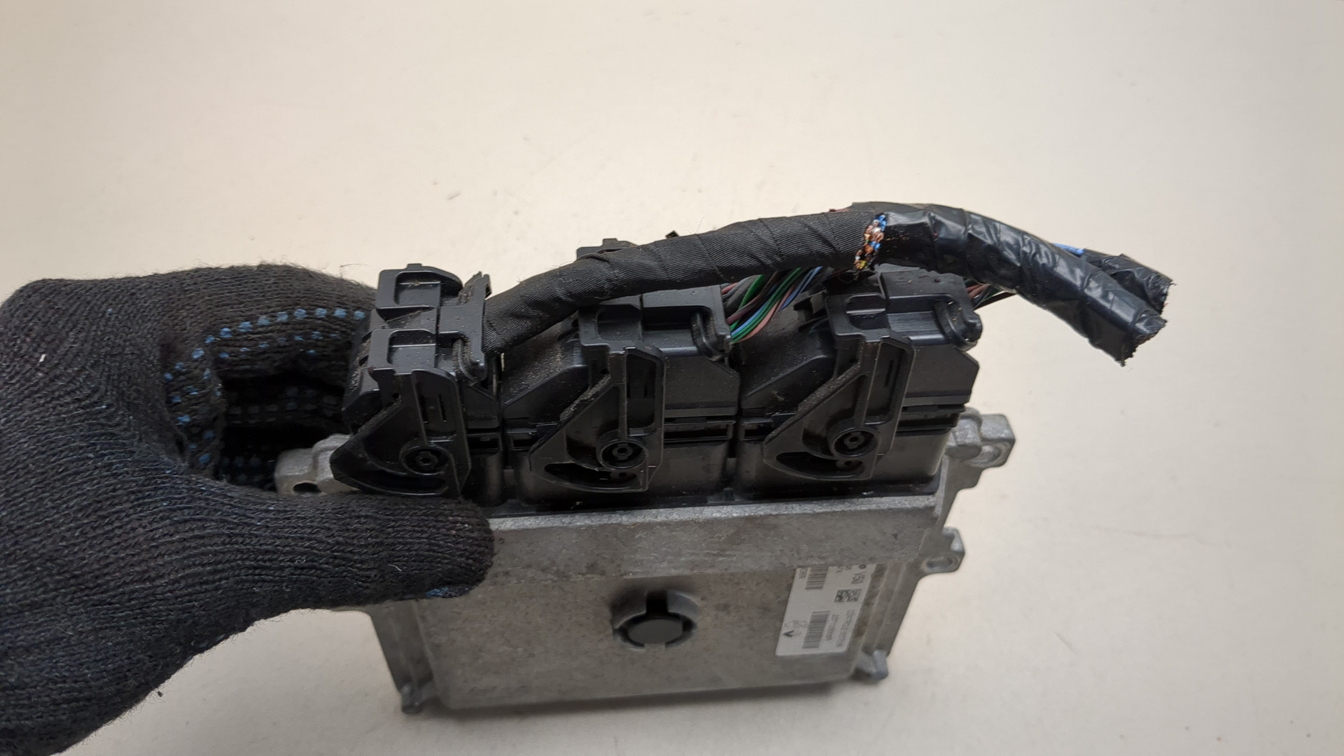 Блок управления двигателем