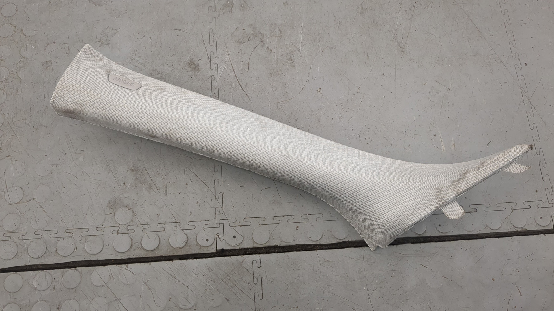 Обшивка стойки