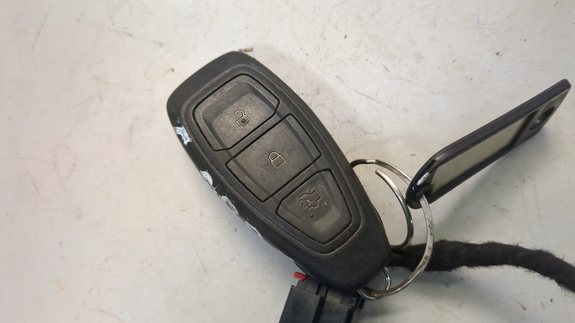 Ключ зажигания