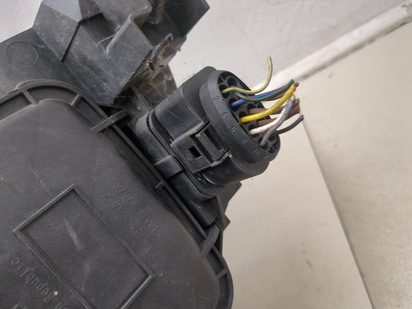 Фара правая