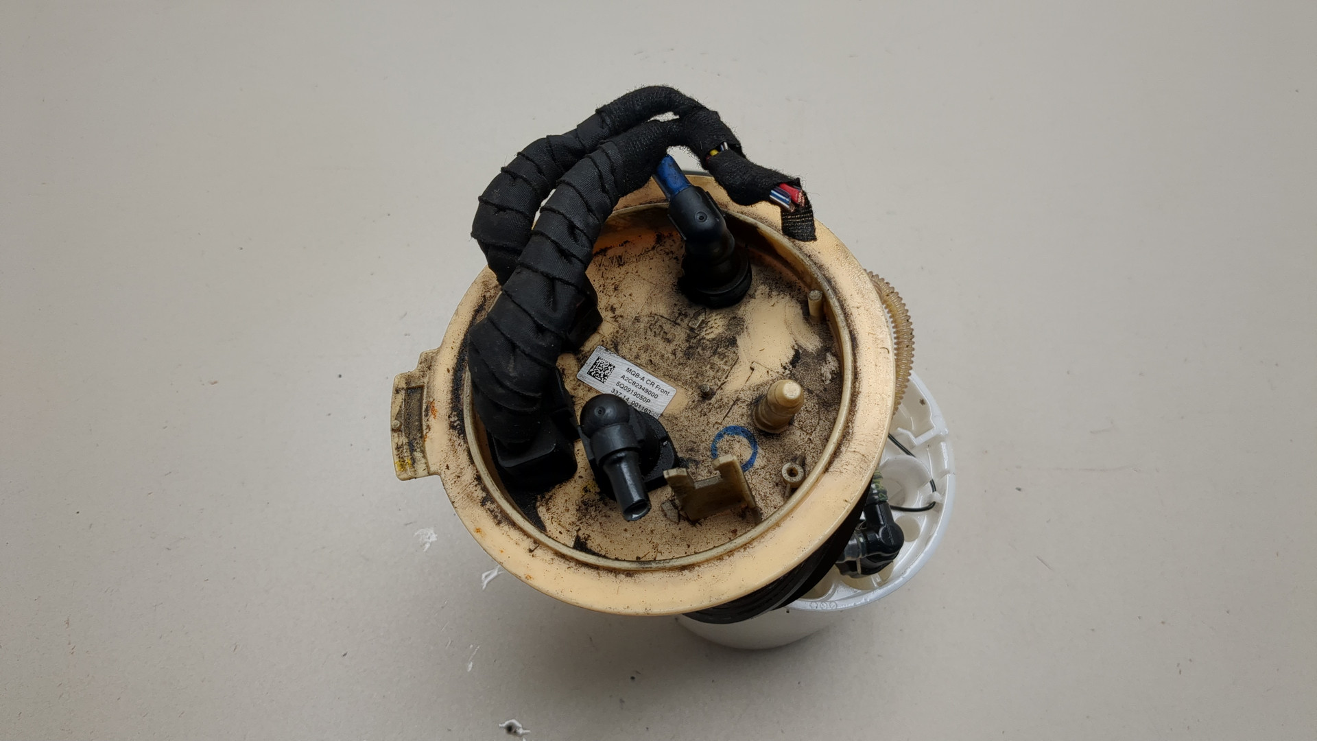 Насос топливный электрический