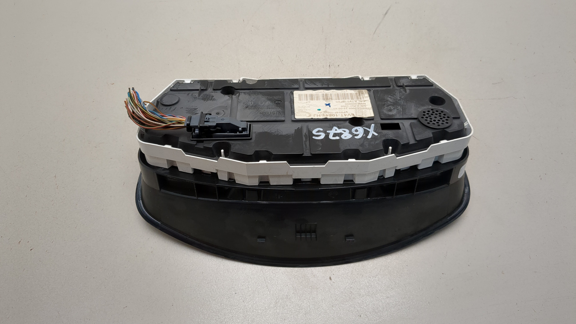 Панель приборов