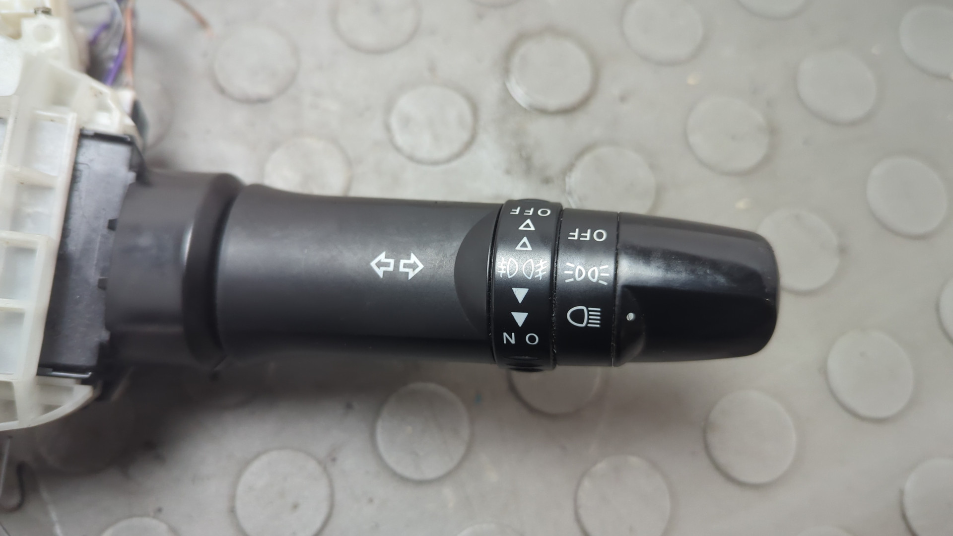 Переключатель подрулевой