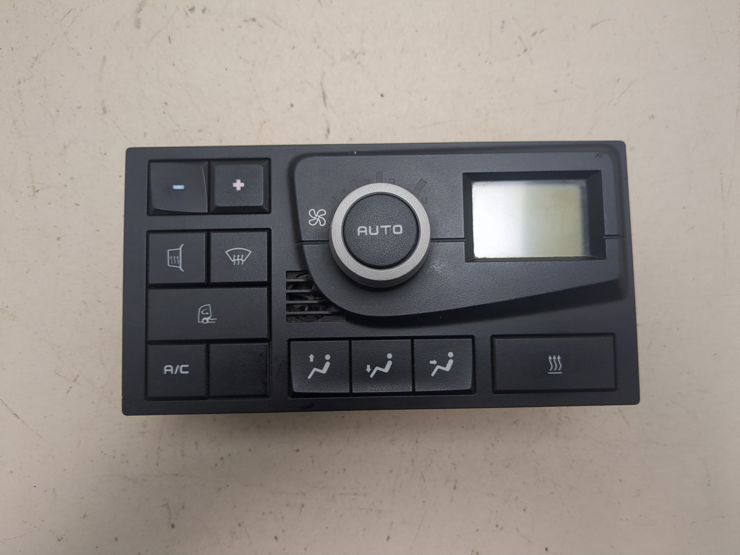 Переключатель отопителя