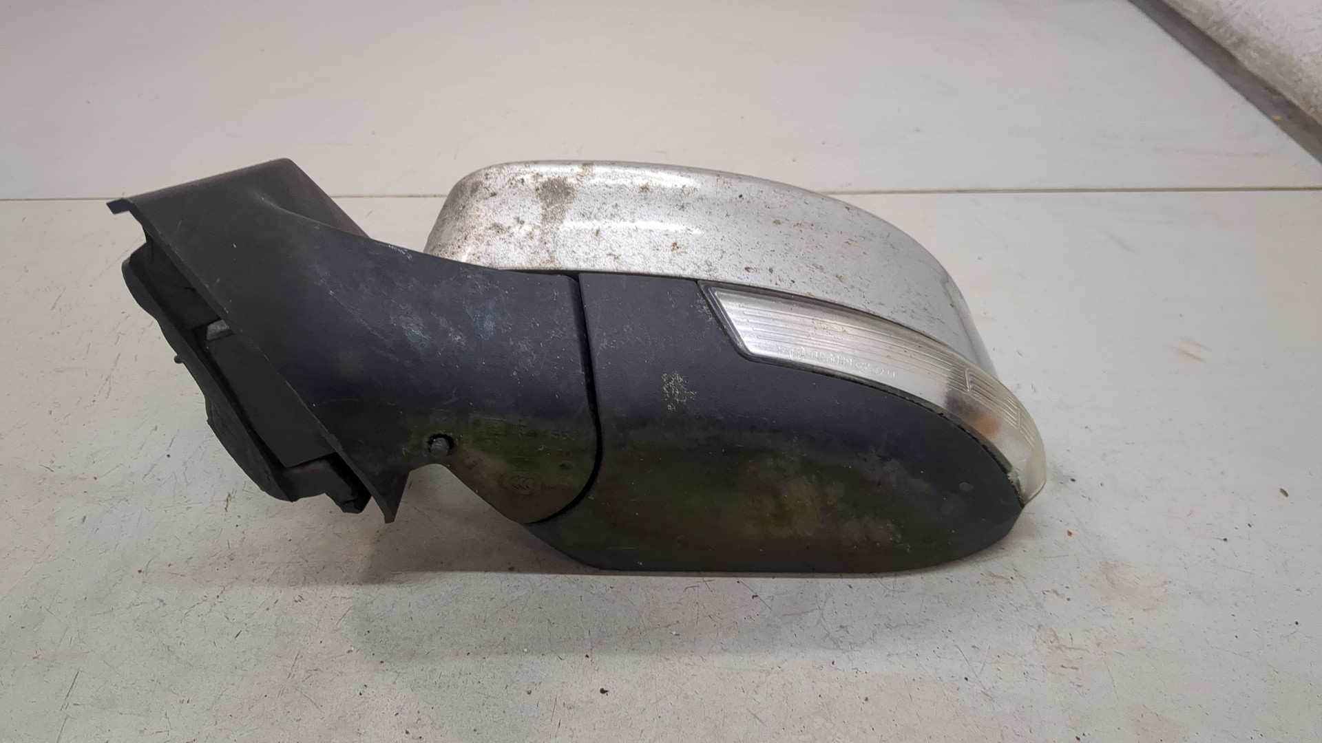 Зеркало левое электрическое