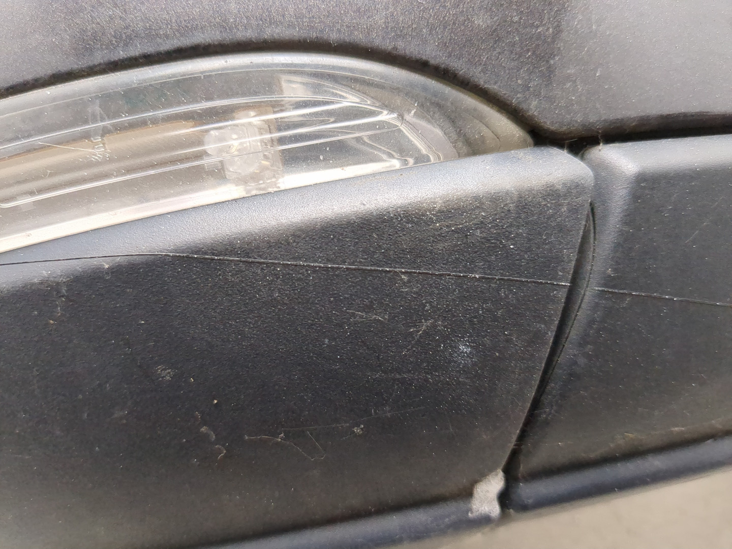 Зеркало правое электрическое