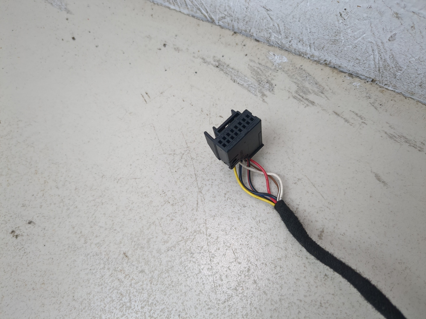 Зеркало правое электрическое