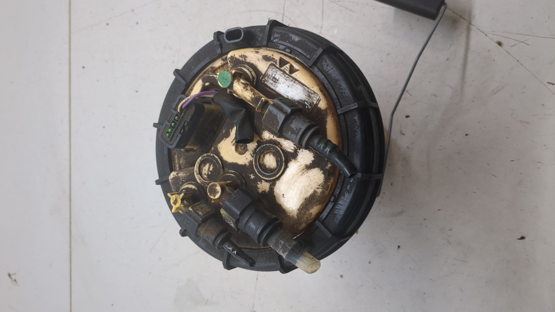 Насос топливный электрический