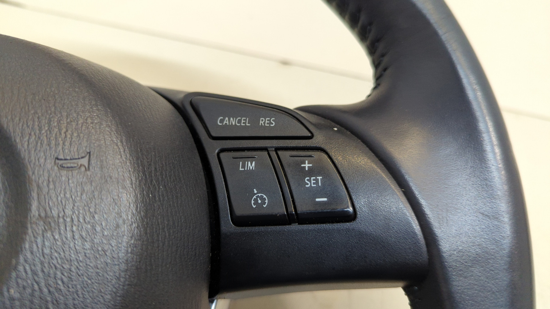 Рулевое колесо (руль)