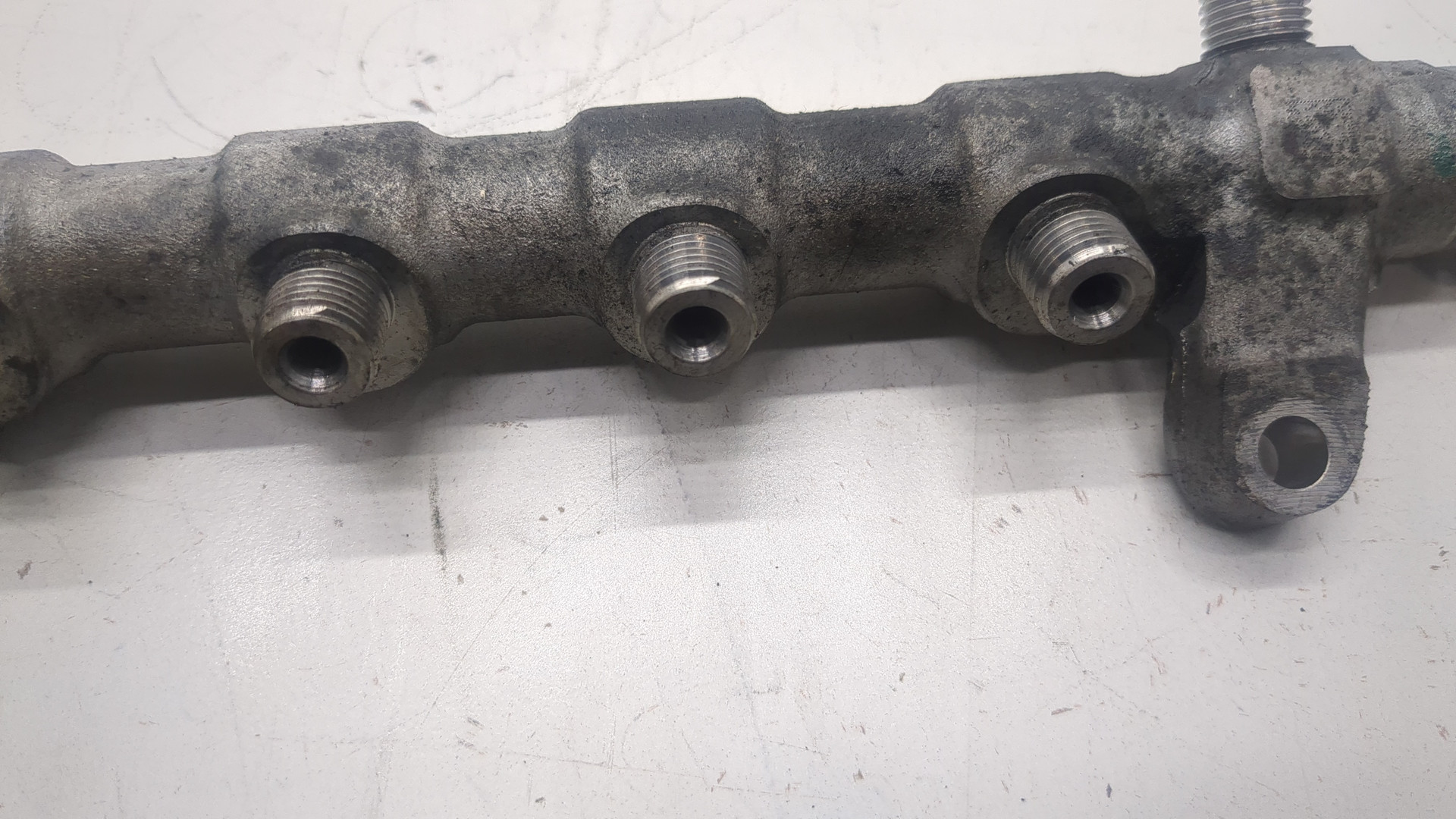 Рейка топливная (рампа)