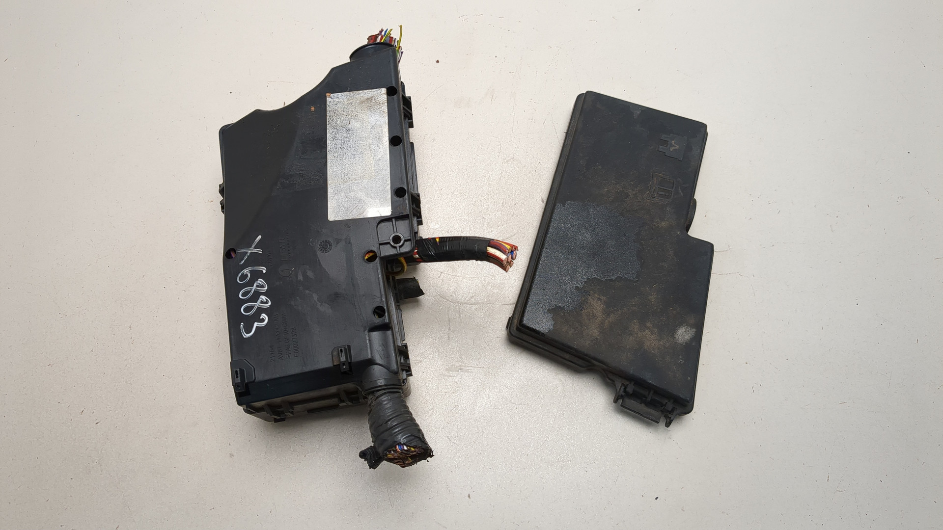 Блок предохранителей