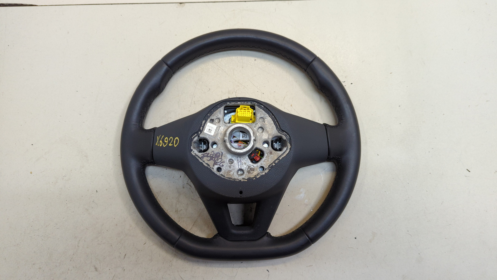 Рулевое колесо (руль)