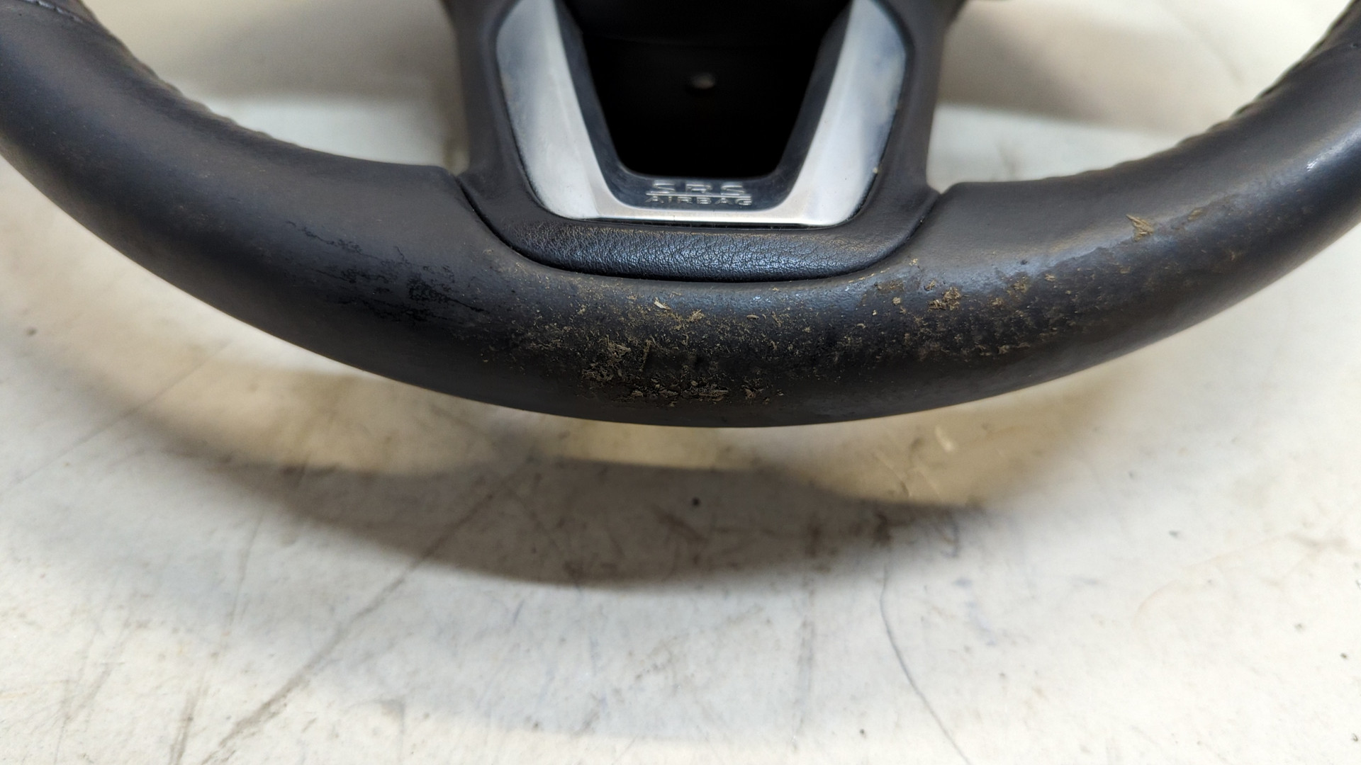 Рулевое колесо (руль)