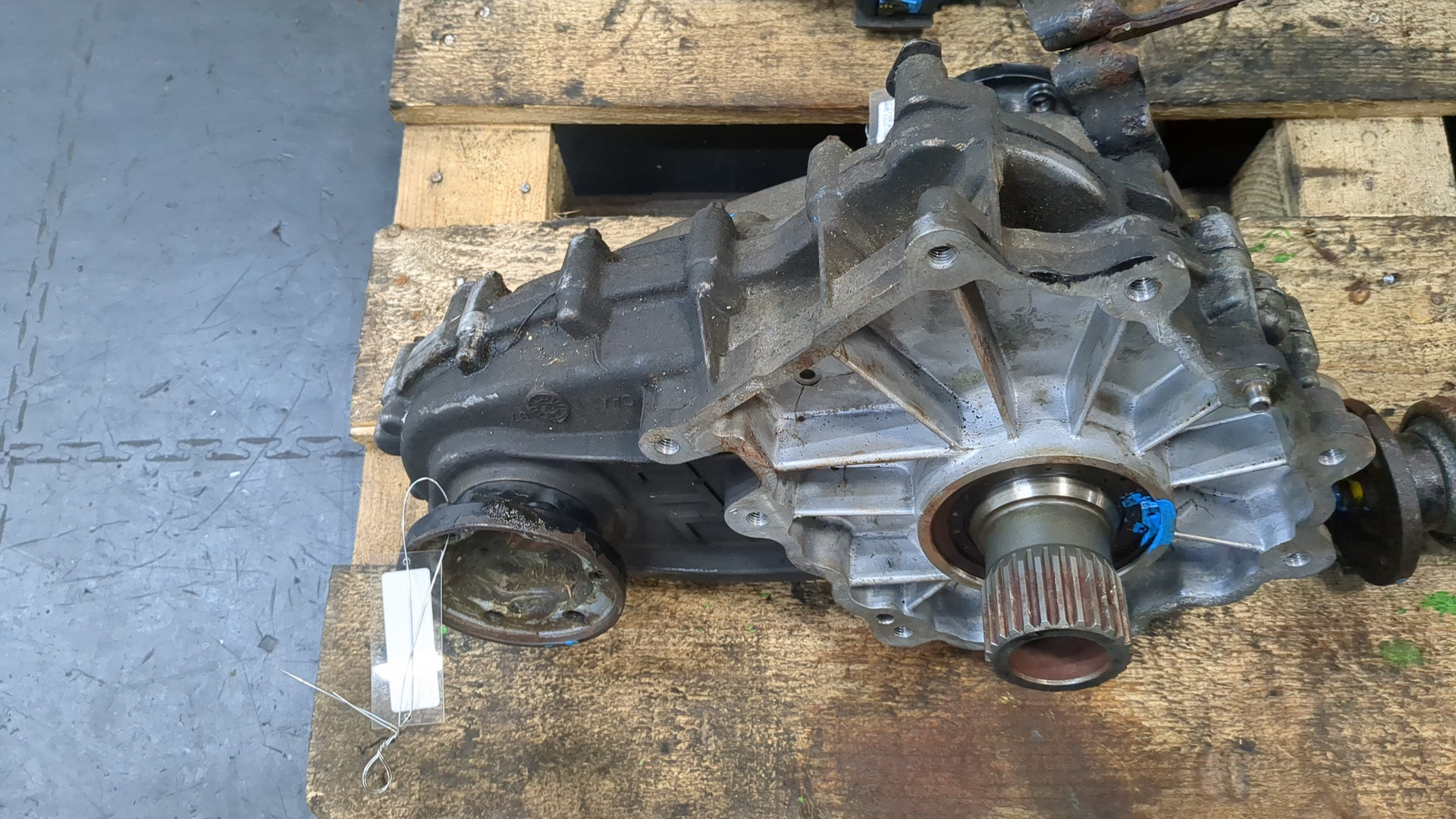 Коробка раздаточная