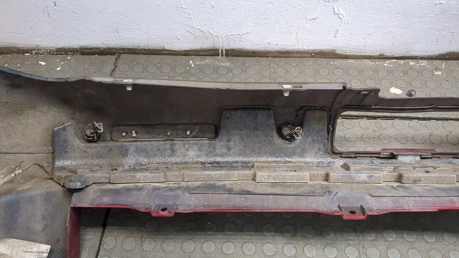 Бампер задний