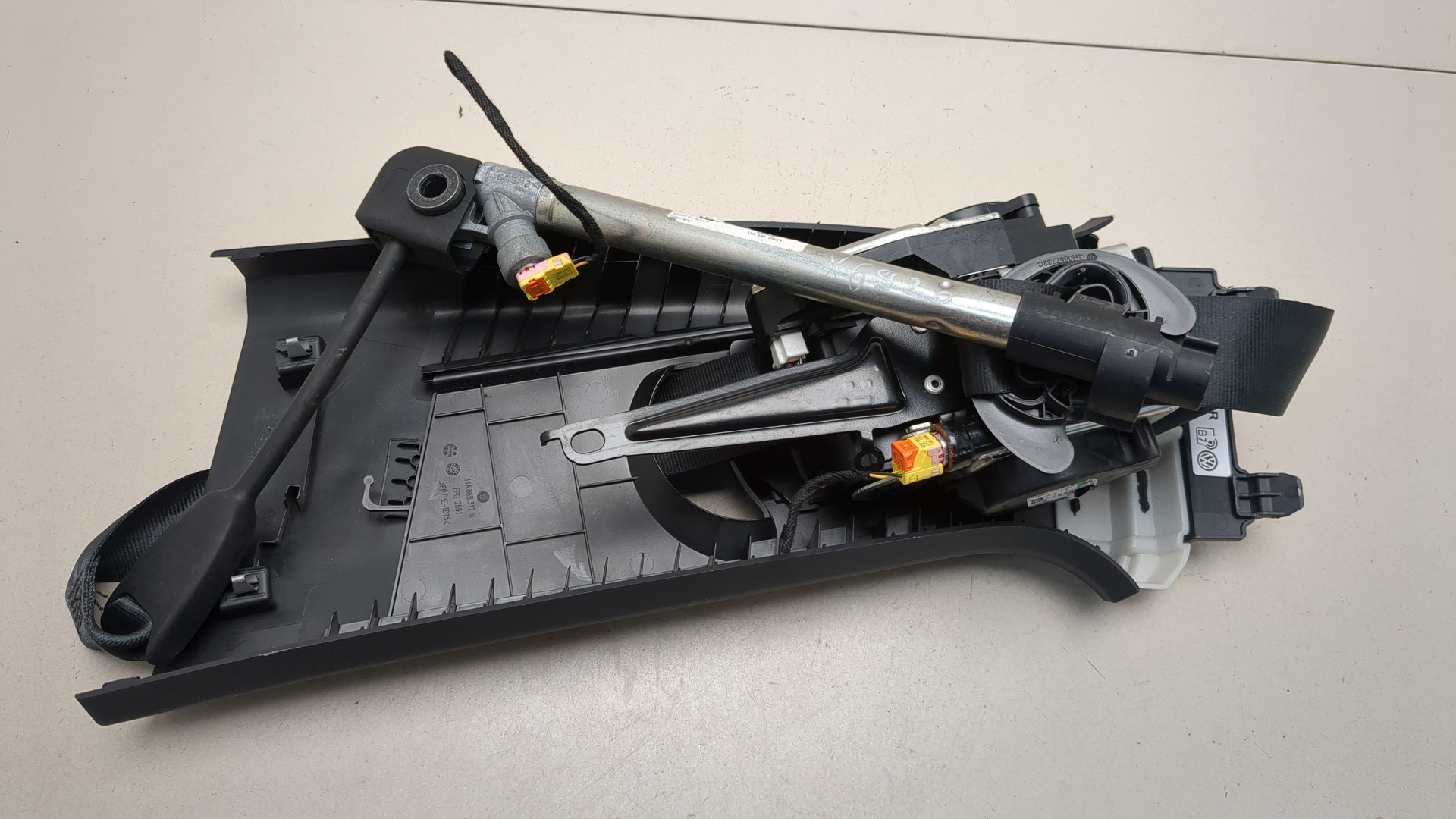 Ремень безопасности