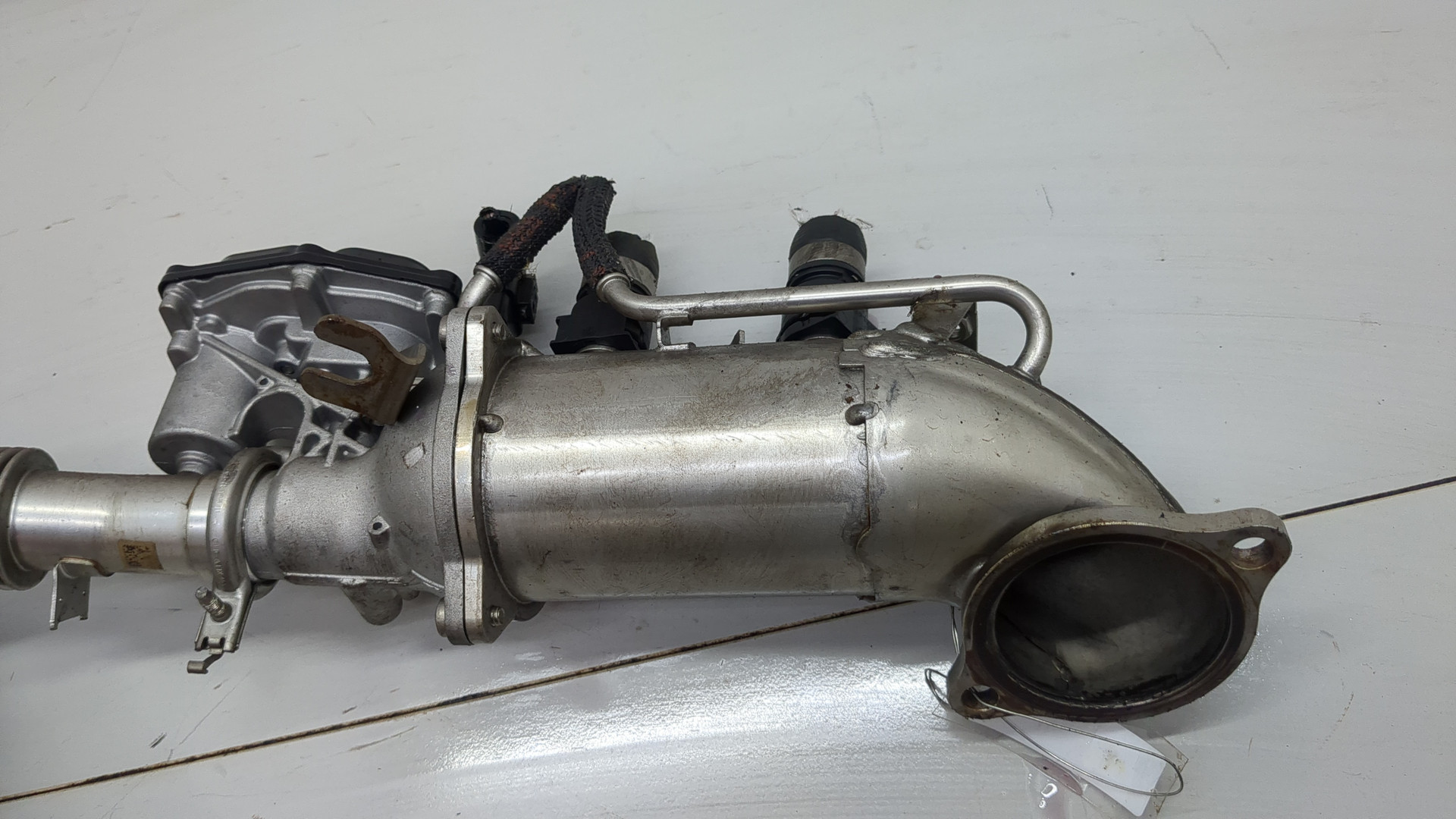 Тройник вентиляции картерных газов