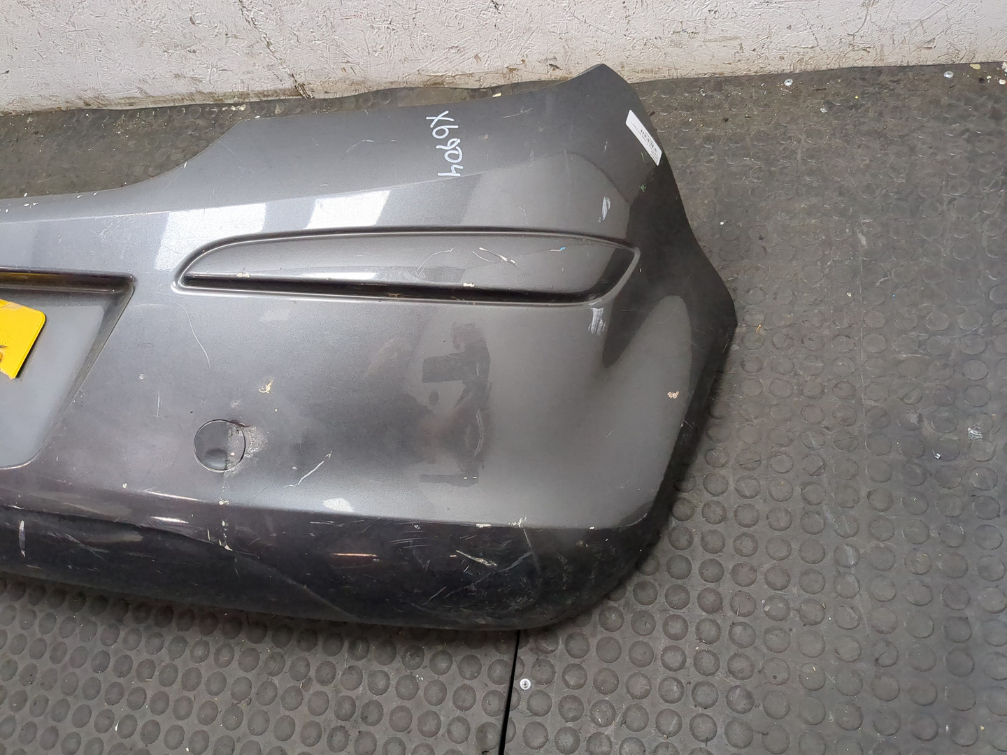 Бампер задний