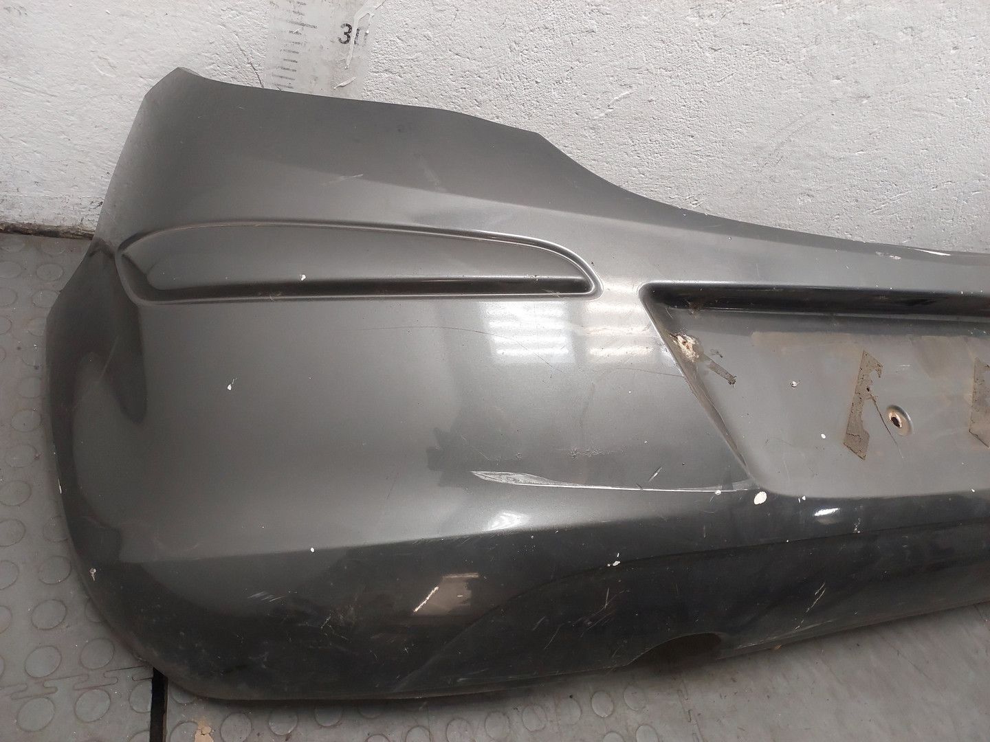 Бампер задний