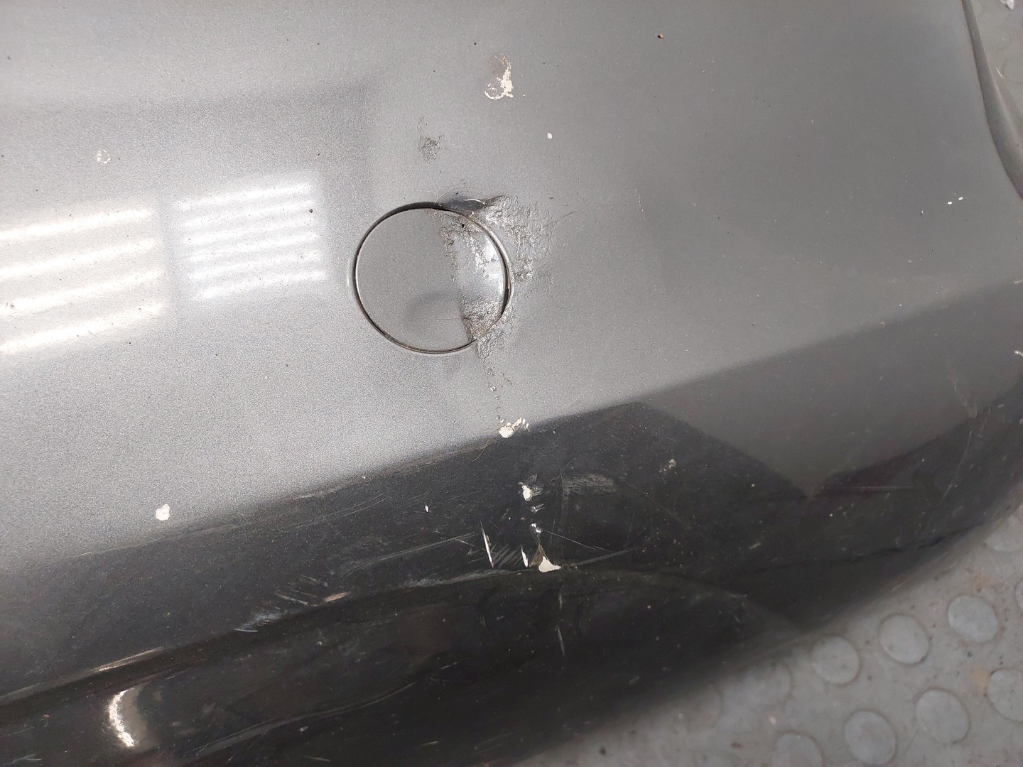 Бампер задний