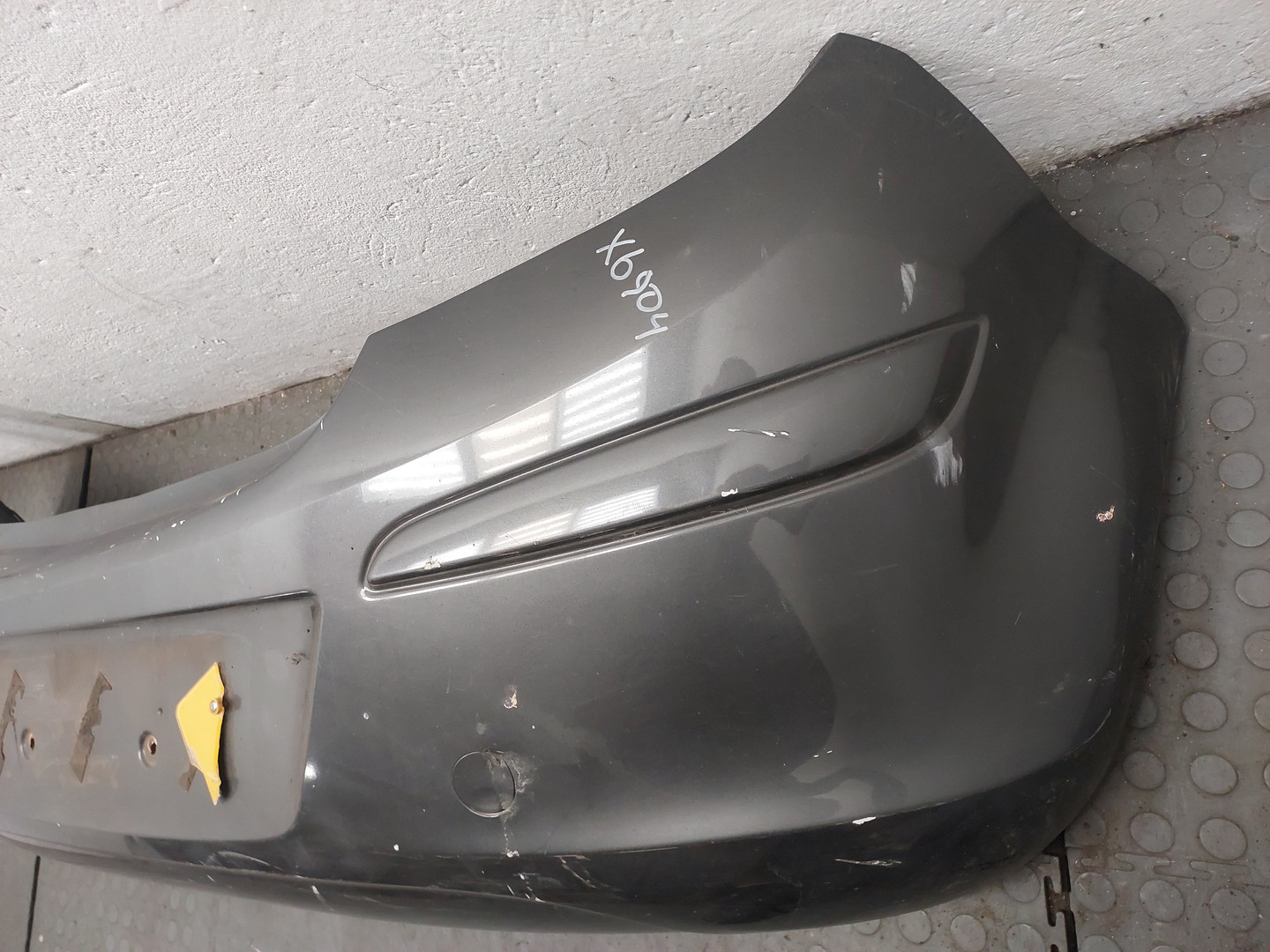 Бампер задний