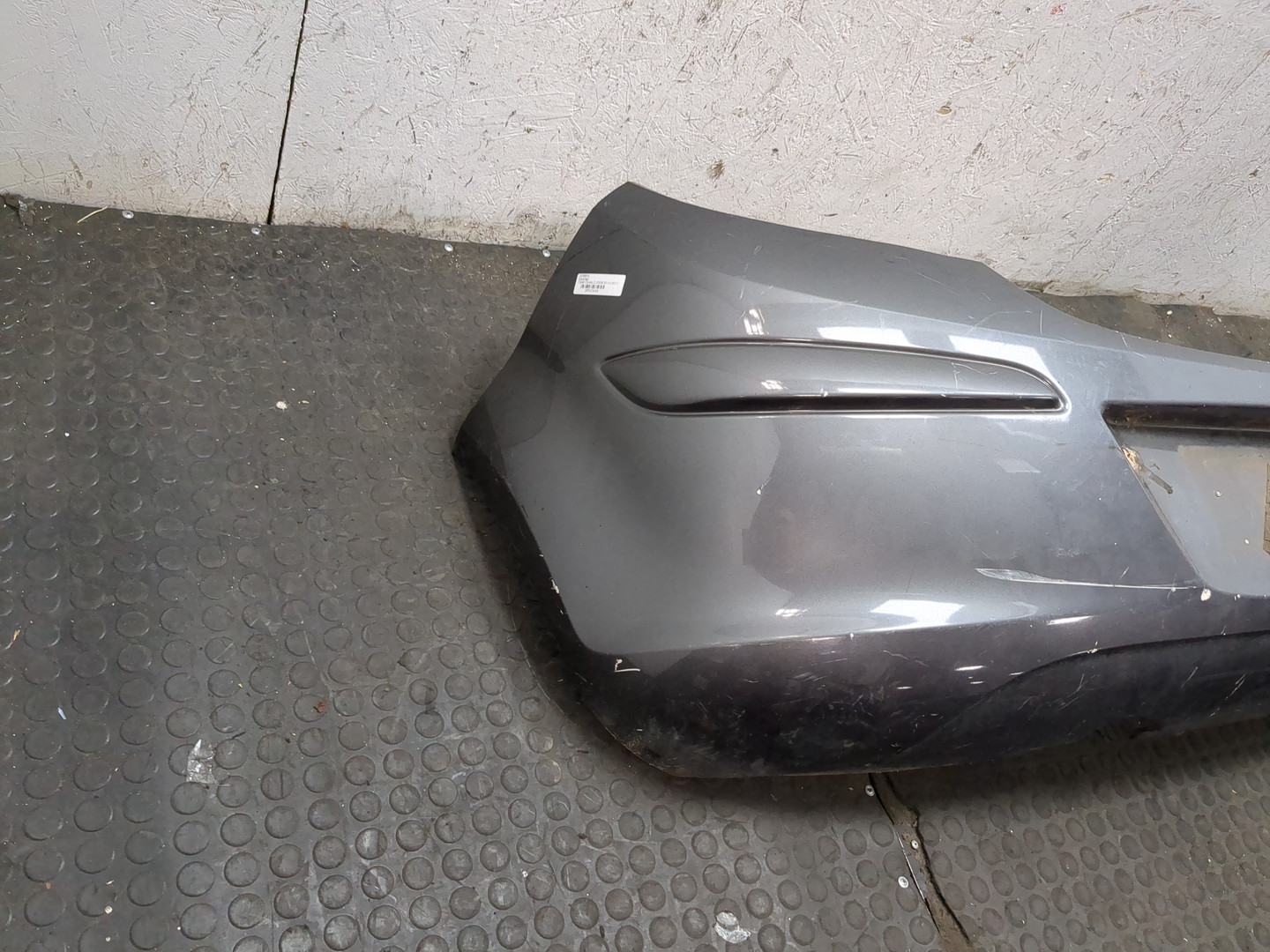 Бампер задний