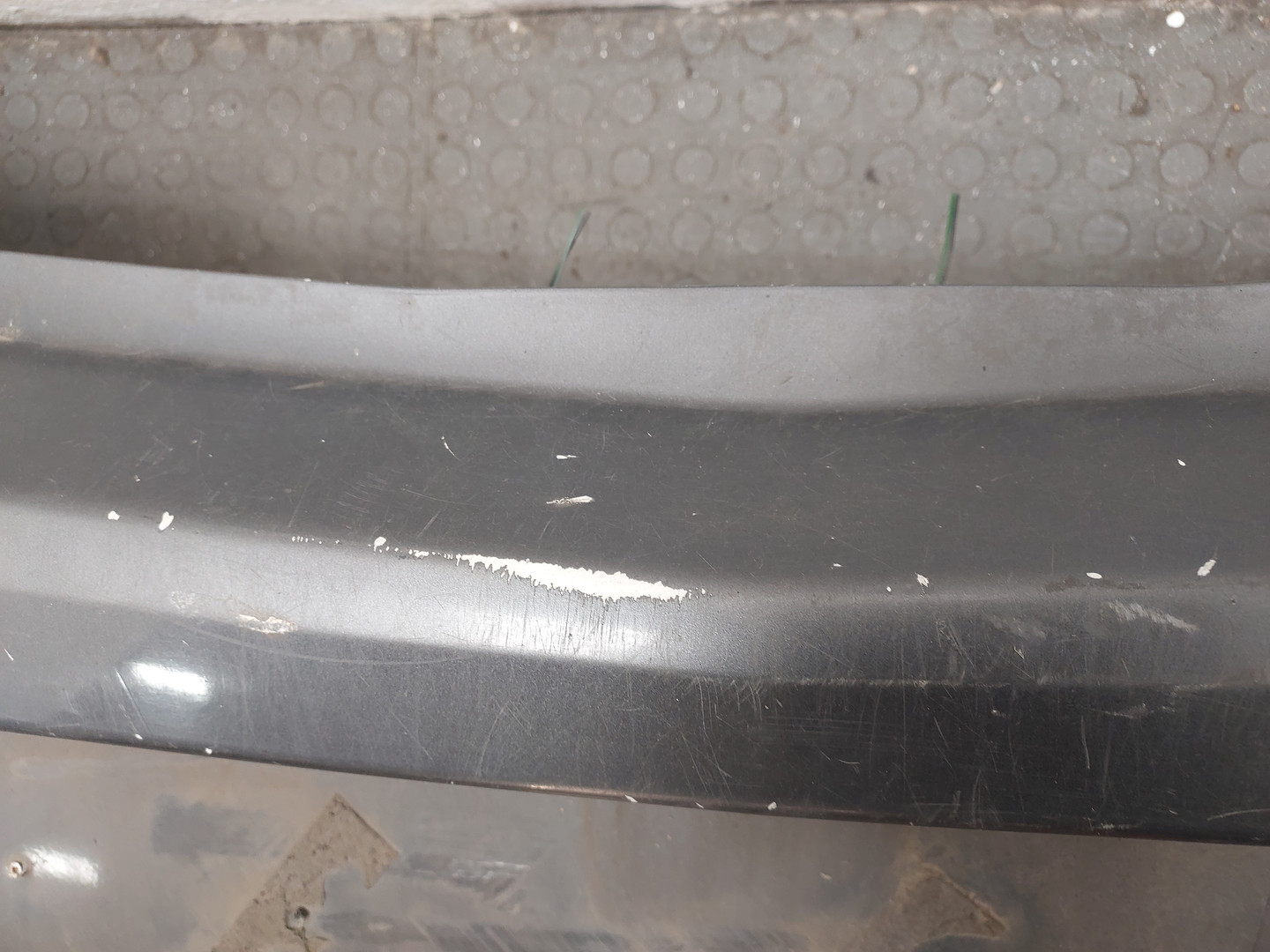 Бампер задний