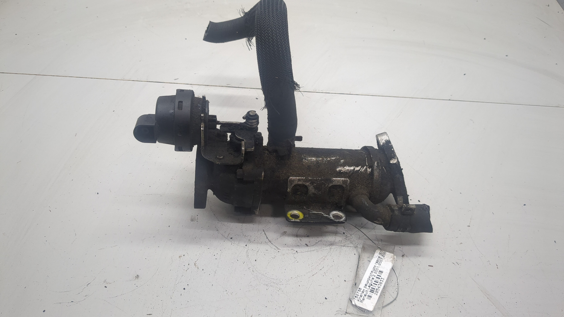 Тройник вентиляции картерных газов