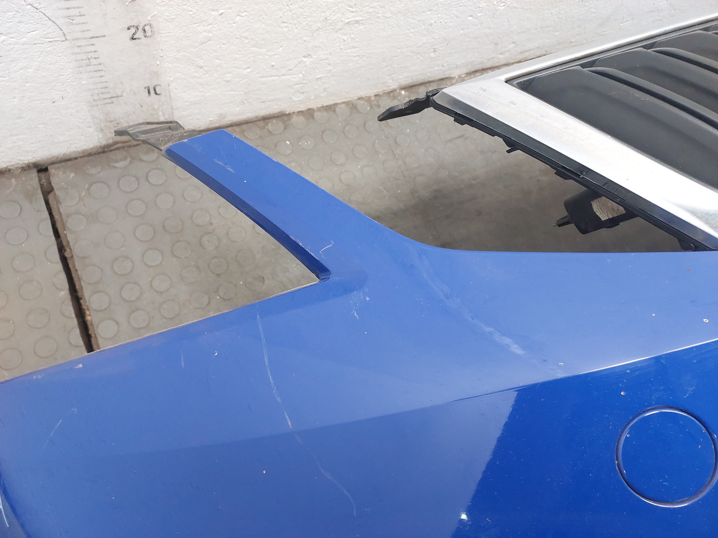 Бампер передний