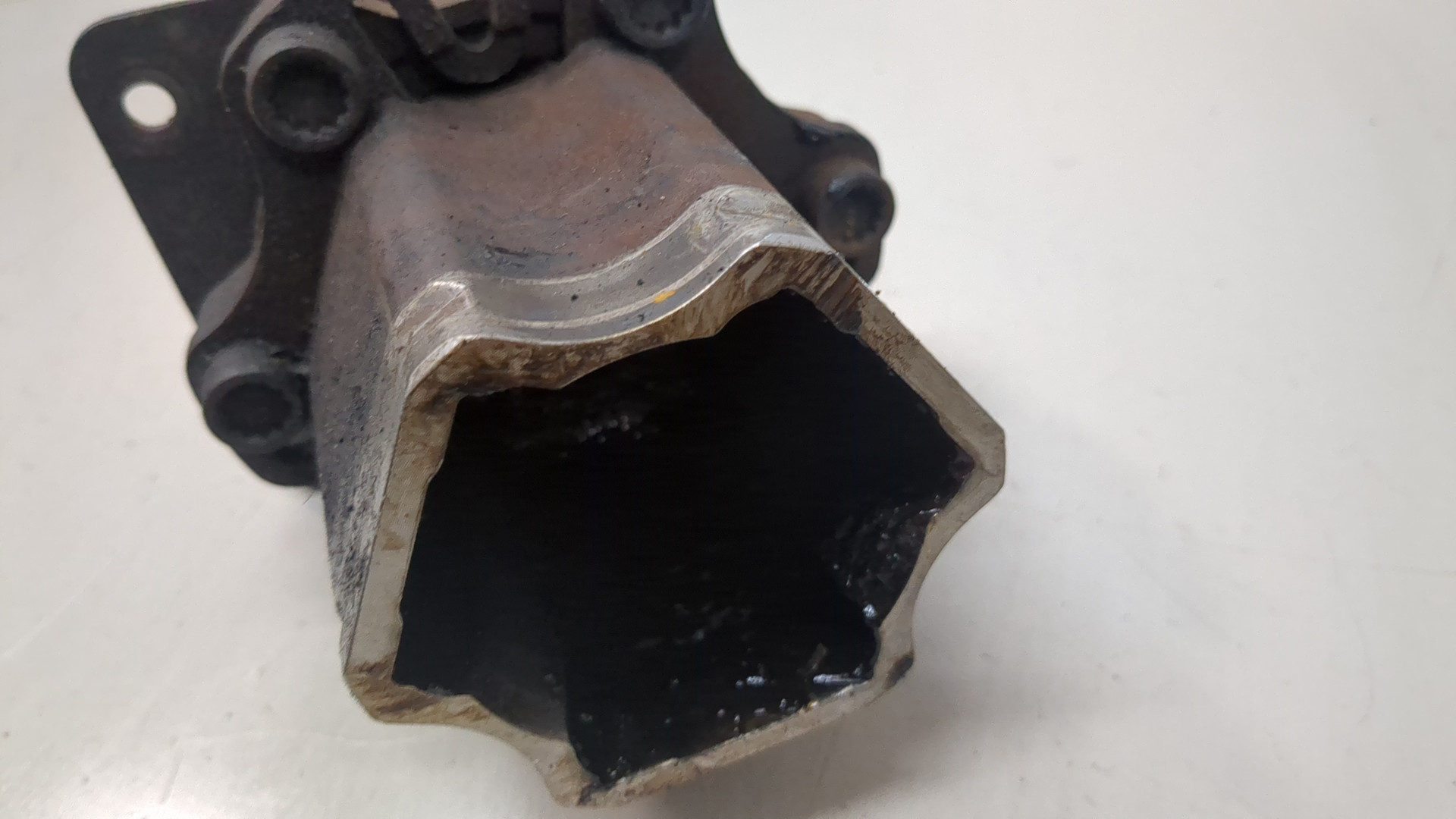 Полуось передняя правая