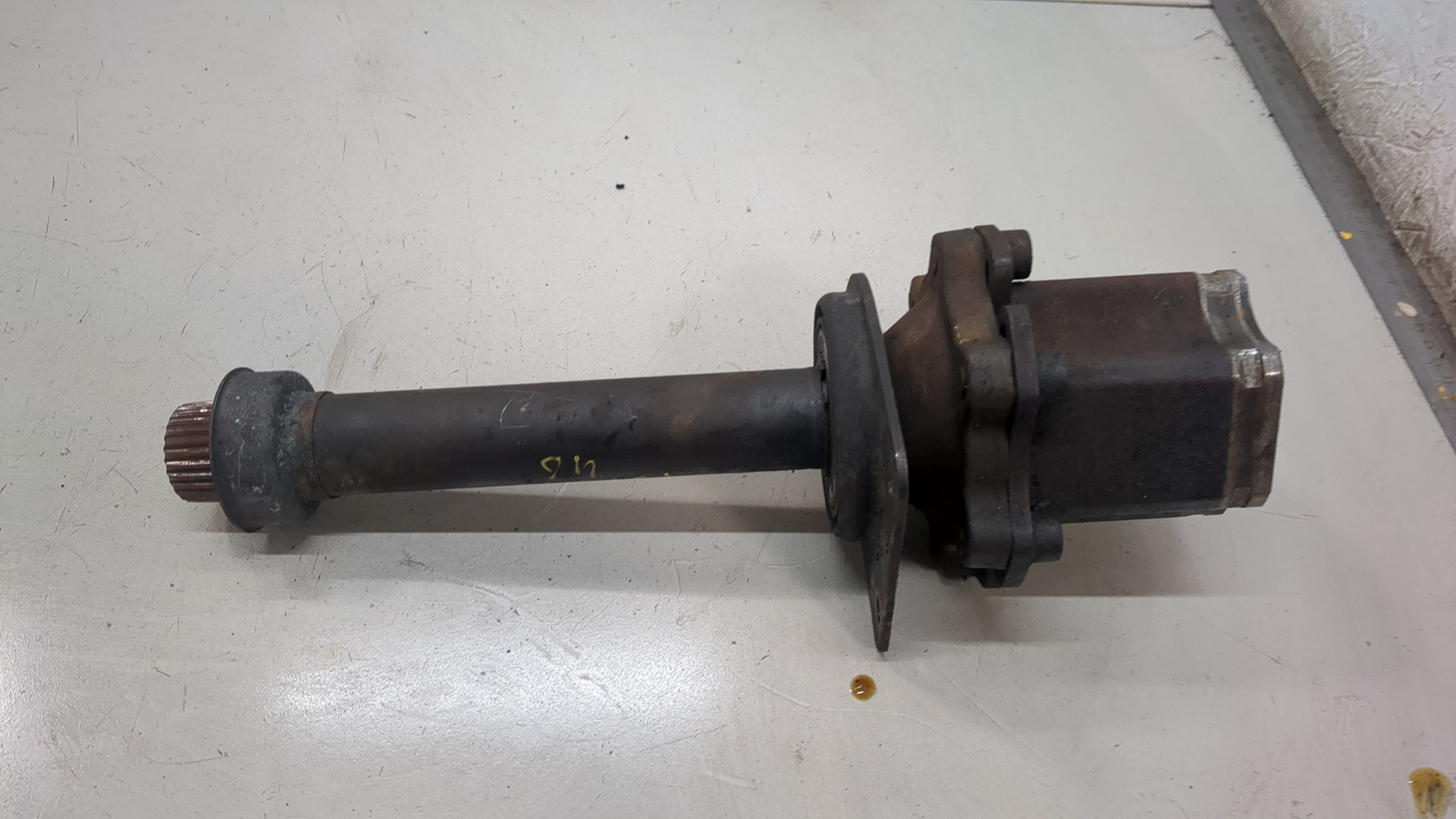 Полуось передняя правая