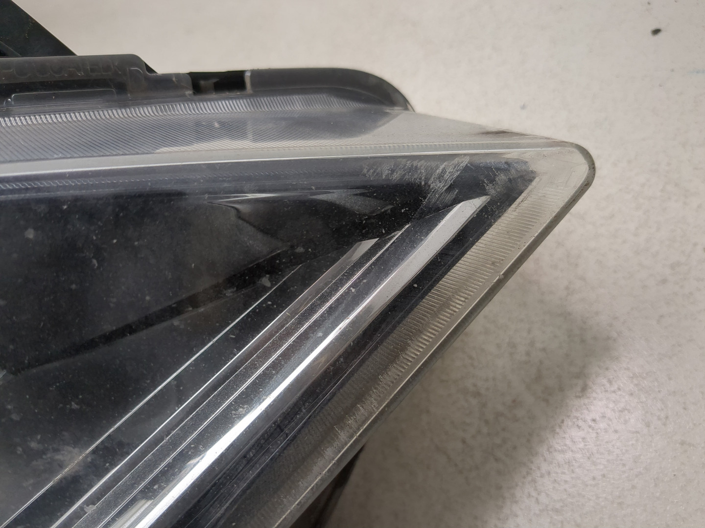 Фара правая