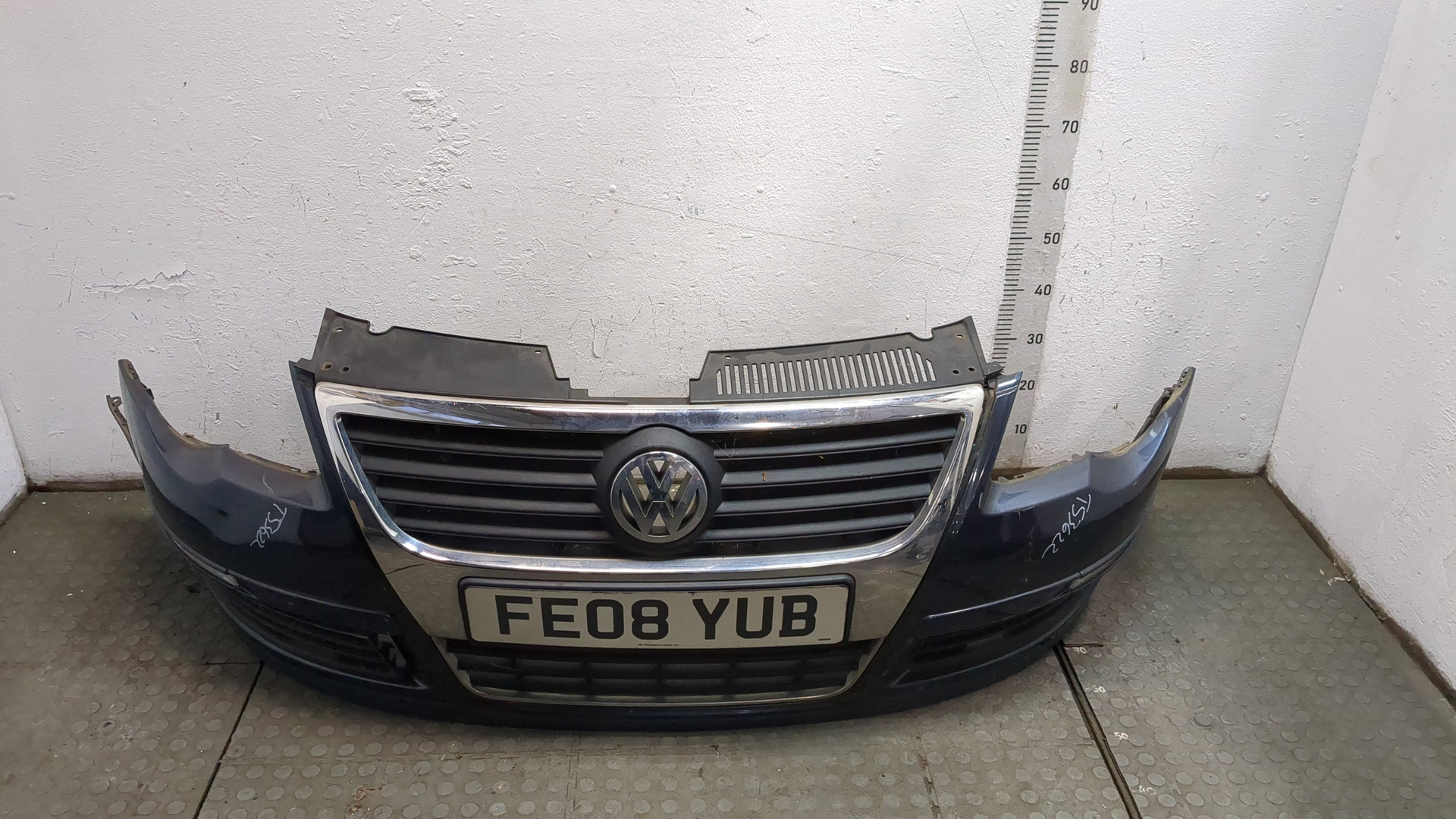 Бампер передний