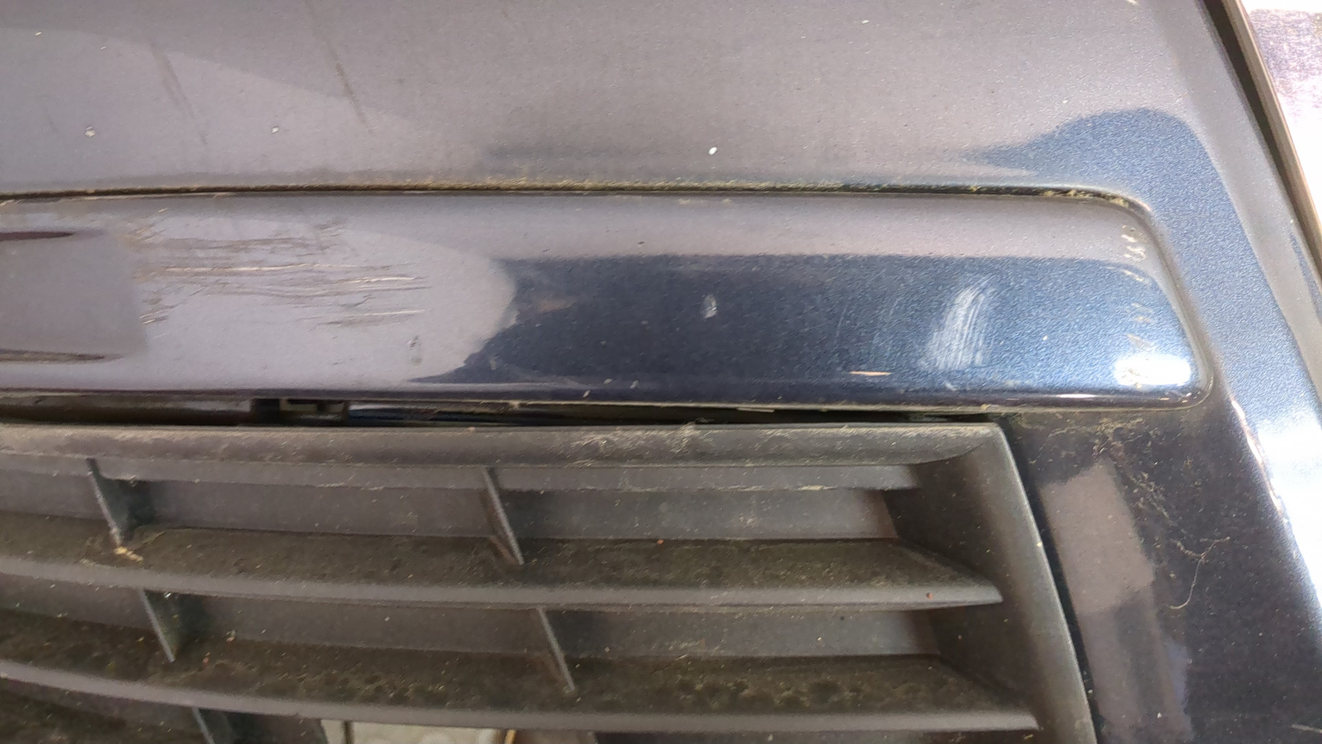 Бампер передний