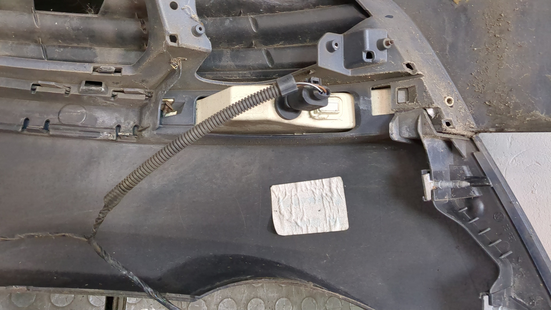 Бампер передний